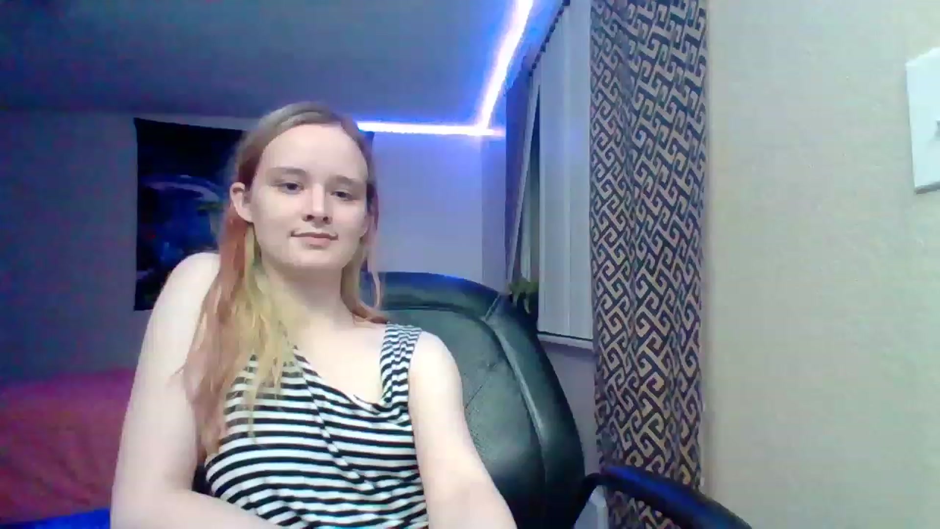 Gallery image thumbnail from MutePrincess's myfreecams stream on, 11/24/2022, 05:48 image 9 of 20