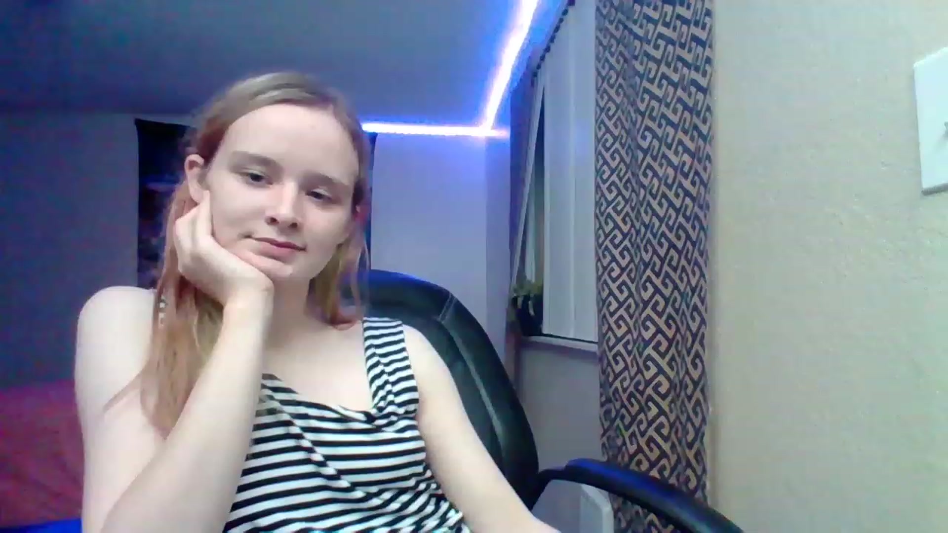 Gallery image thumbnail from MutePrincess's myfreecams stream on, 11/24/2022, 05:48 image 7 of 20