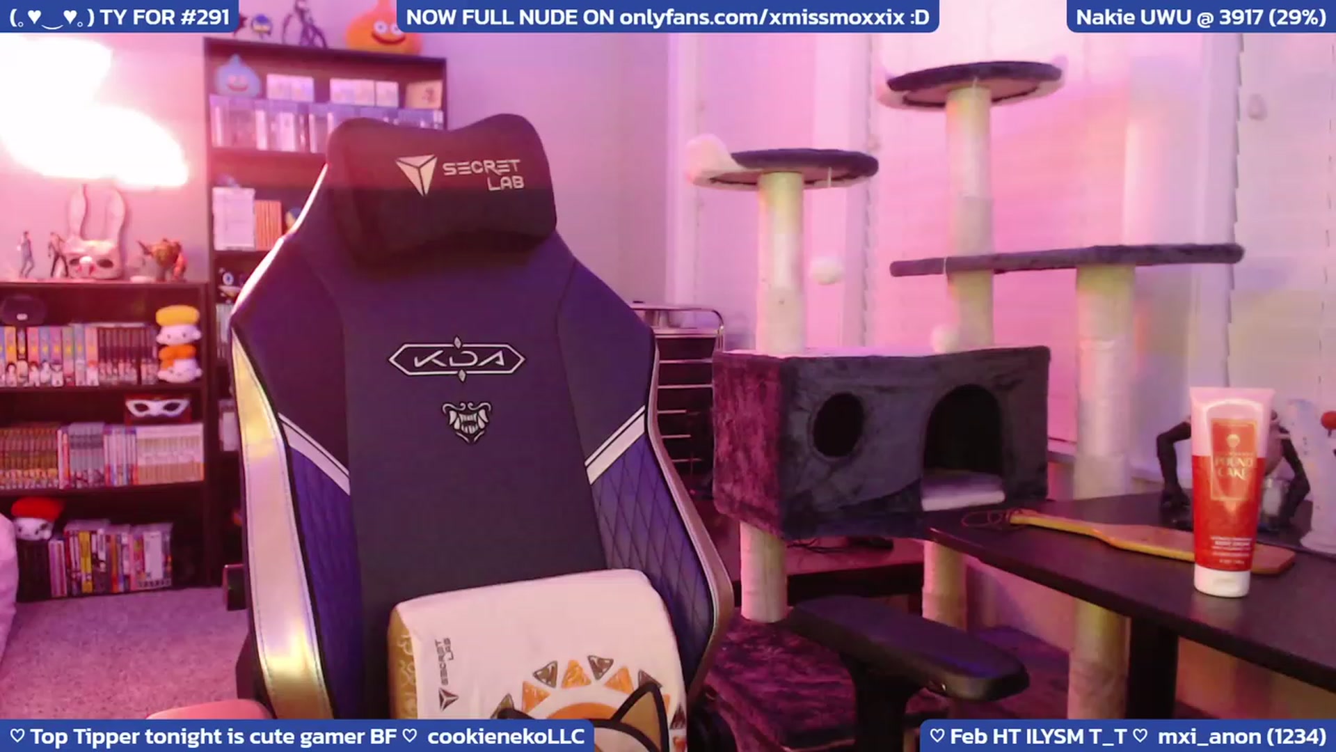Gallery image thumbnail from Mxi2PumpChump's myfreecams stream on, 02/10/2023, 06:38 image 11 of 20