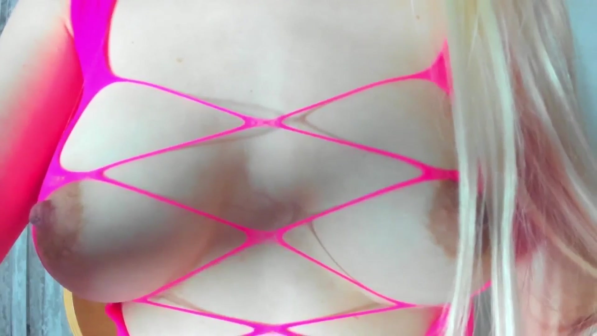 Gallery image thumbnail from MyBarbie's myfreecams stream on, 10/07/2025, 06:08 image 20 of 20