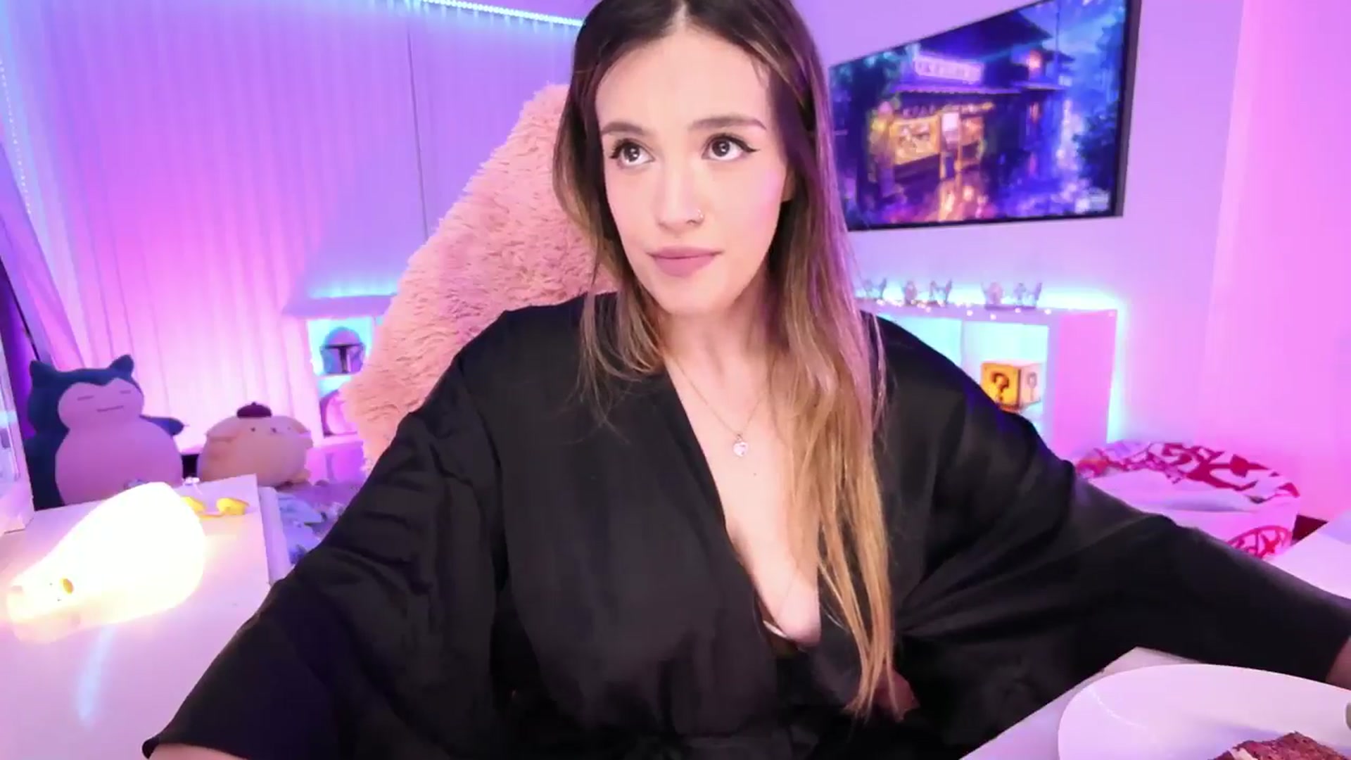 Gallery image thumbnail from MyCheetara's myfreecams stream on, 11/08/2025, 03:59 image 19 of 20