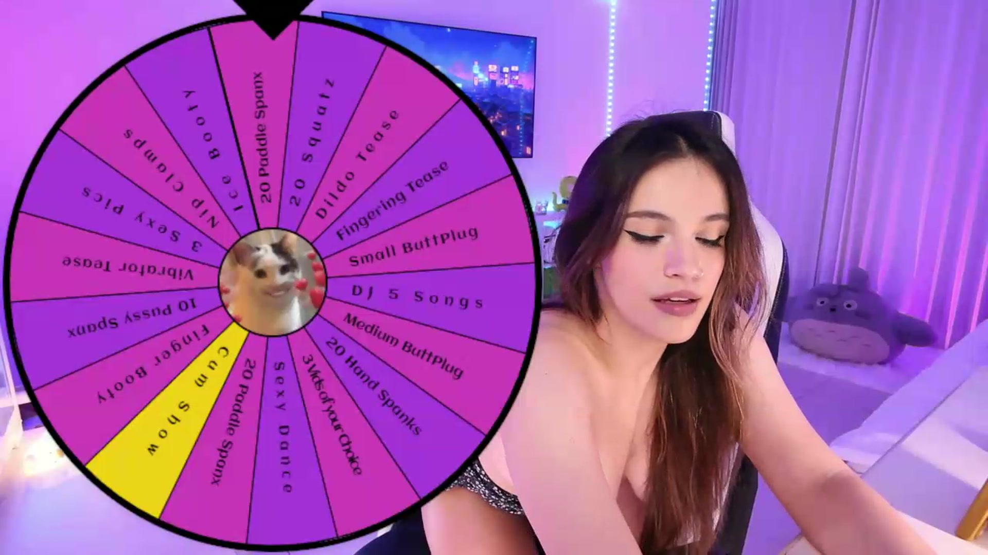 Gallery image thumbnail from MyCheetara's myfreecams stream on, 06/22/2026, 05:45 image 14 of 20