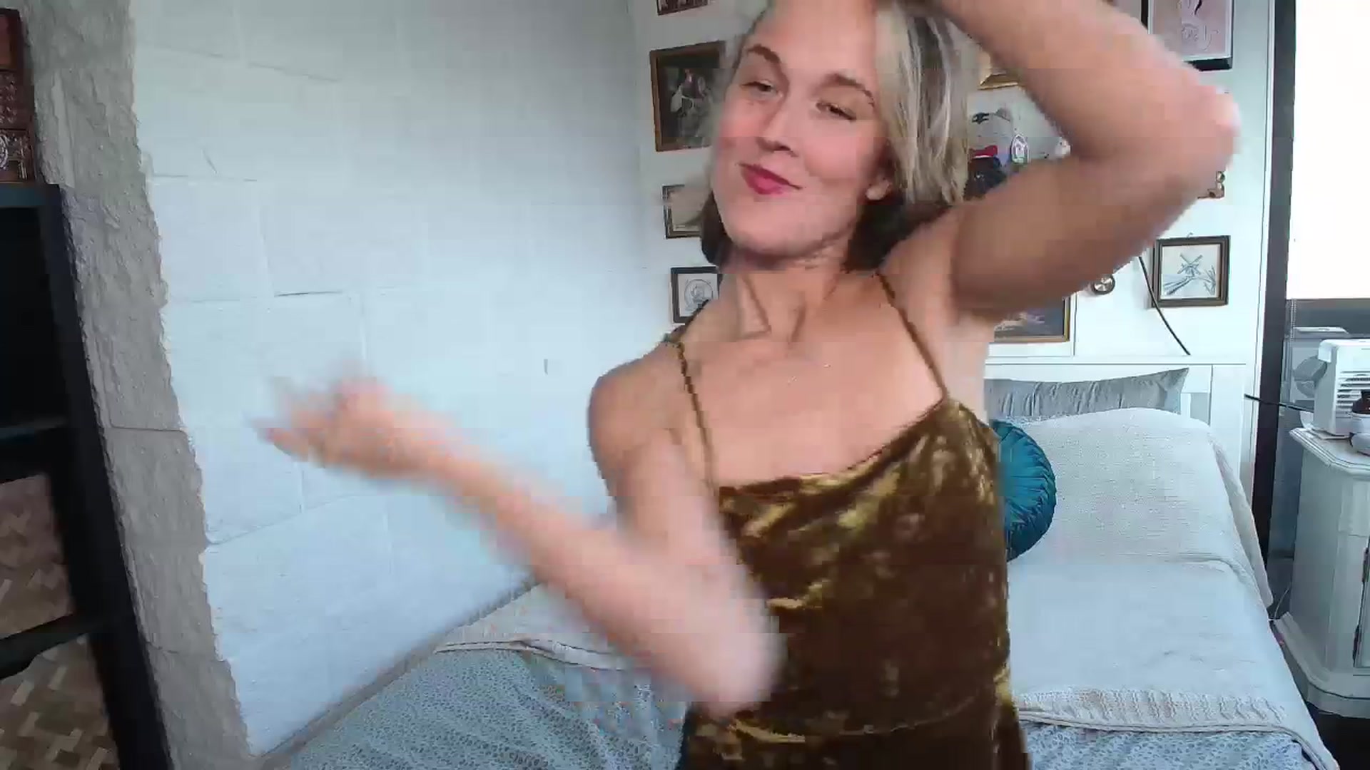 Gallery image thumbnail from MyEmpress's myfreecams stream on, 11/15/2023, 20:13 image 6 of 20