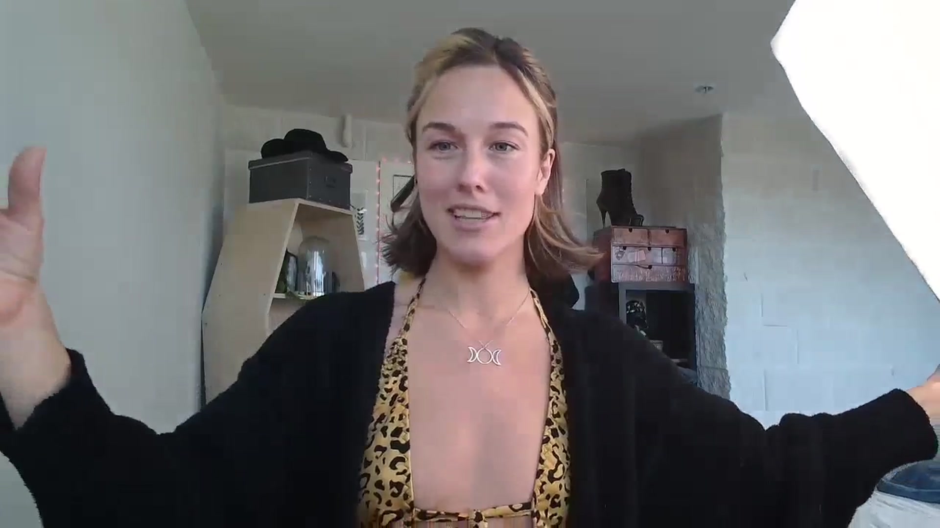 Gallery image thumbnail from MyEmpress's myfreecams stream on, 11/18/2023, 19:08 image 12 of 20