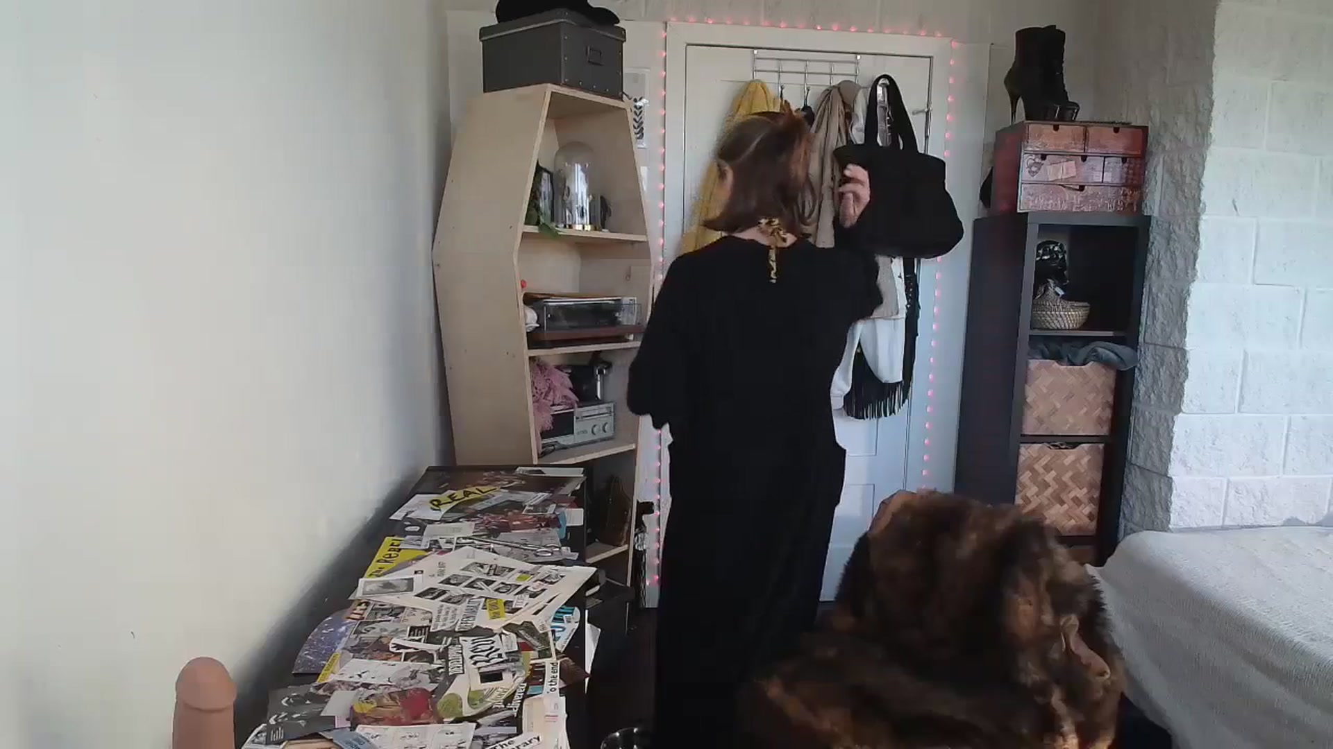 Gallery image thumbnail from MyEmpress's myfreecams stream on, 11/18/2023, 19:08 image 7 of 20