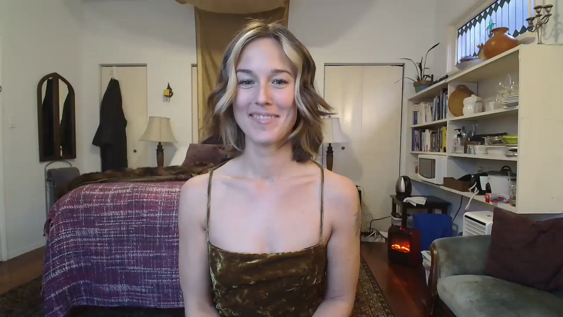 Gallery image thumbnail from MyEmpress's myfreecams stream on, 12/01/2023, 18:06 image 12 of 20