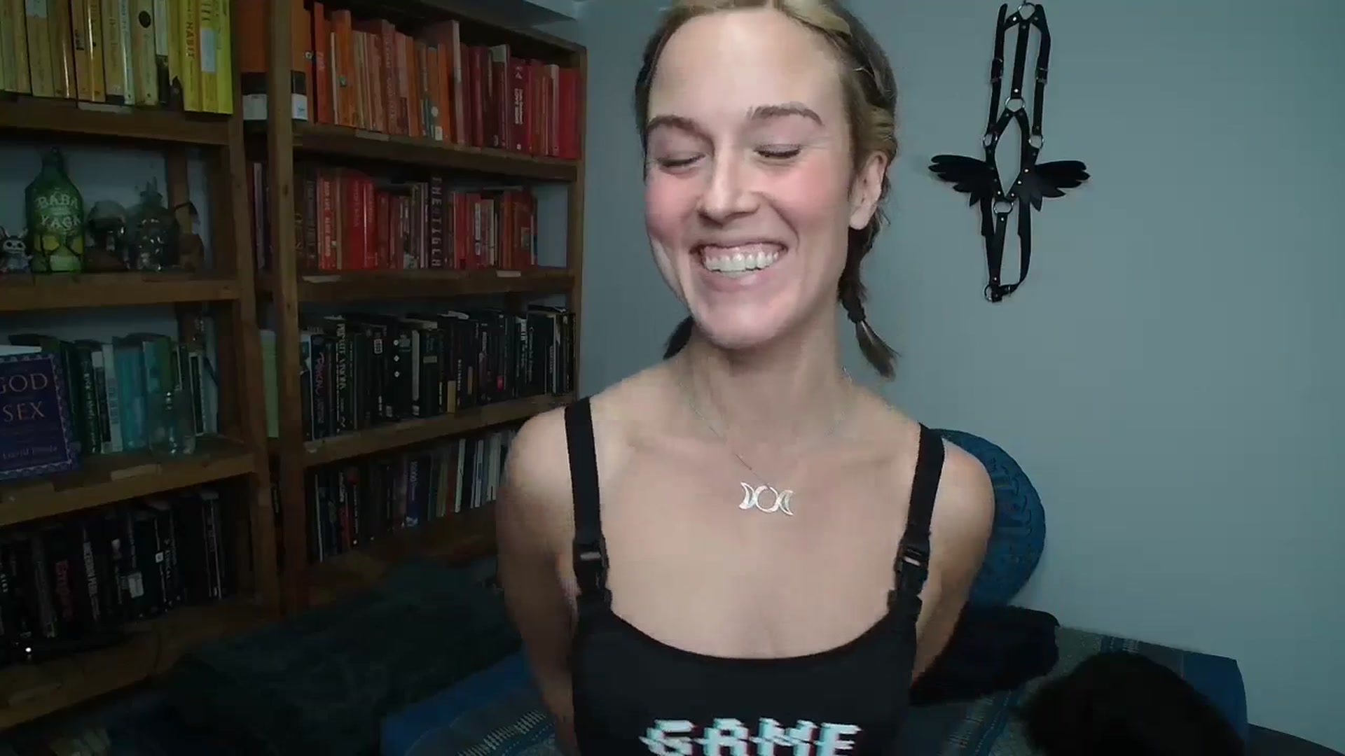 Gallery image thumbnail from MyEmpress's myfreecams stream on, 12/12/2023, 21:39 image 14 of 20