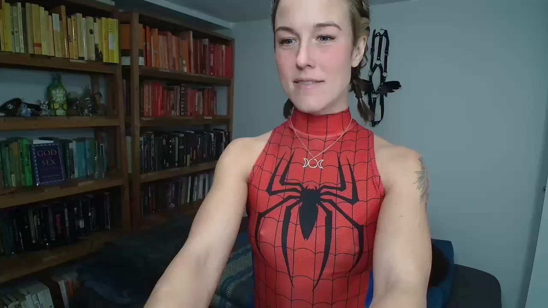 Gallery image thumbnail from MyEmpress's myfreecams stream on, 12/12/2023, 21:39 image 1 of 20