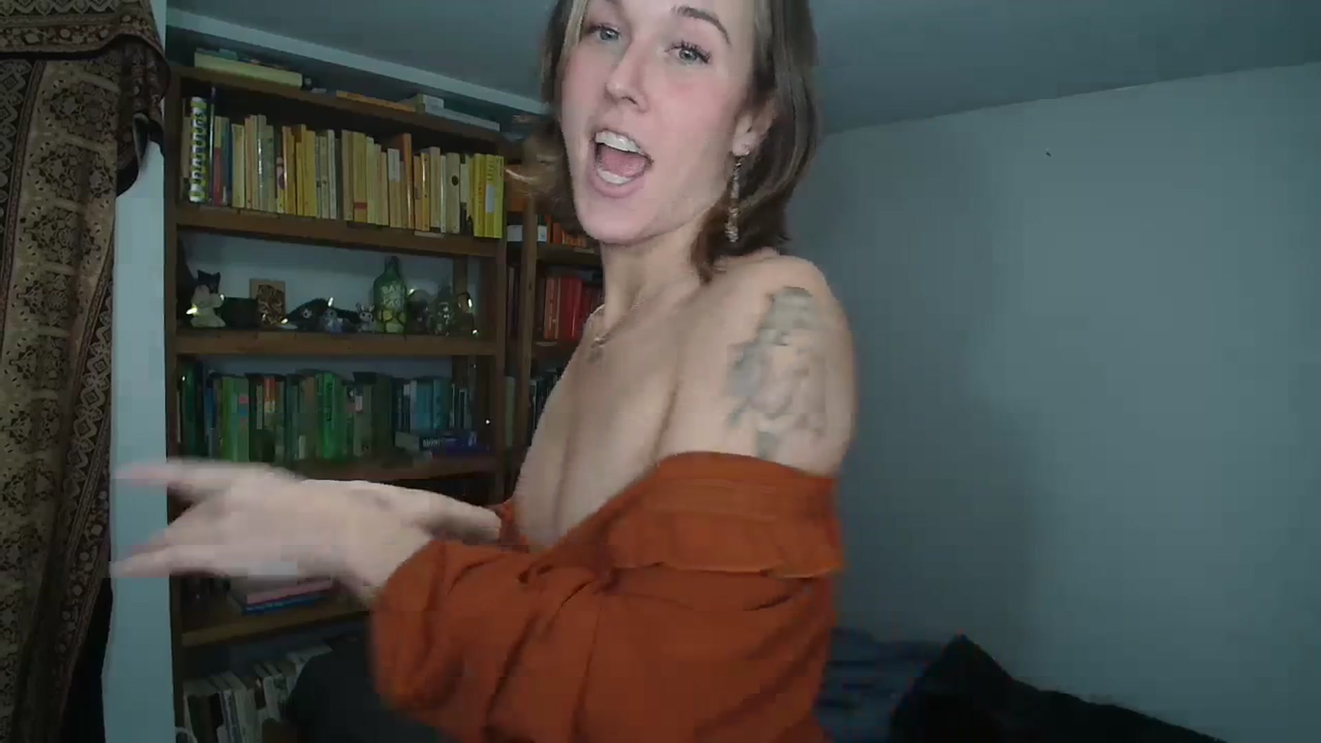 Gallery image thumbnail from MyEmpress's myfreecams stream on, 12/14/2023, 03:14 image 3 of 20