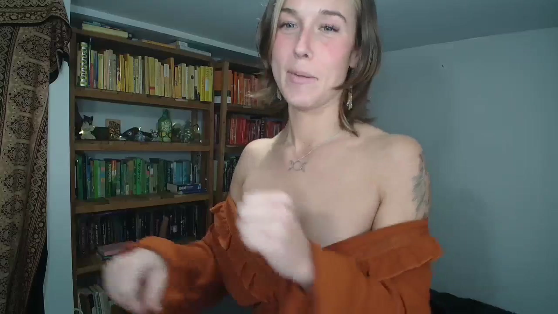 Gallery image thumbnail from MyEmpress's myfreecams stream on, 12/14/2023, 03:14 image 13 of 20