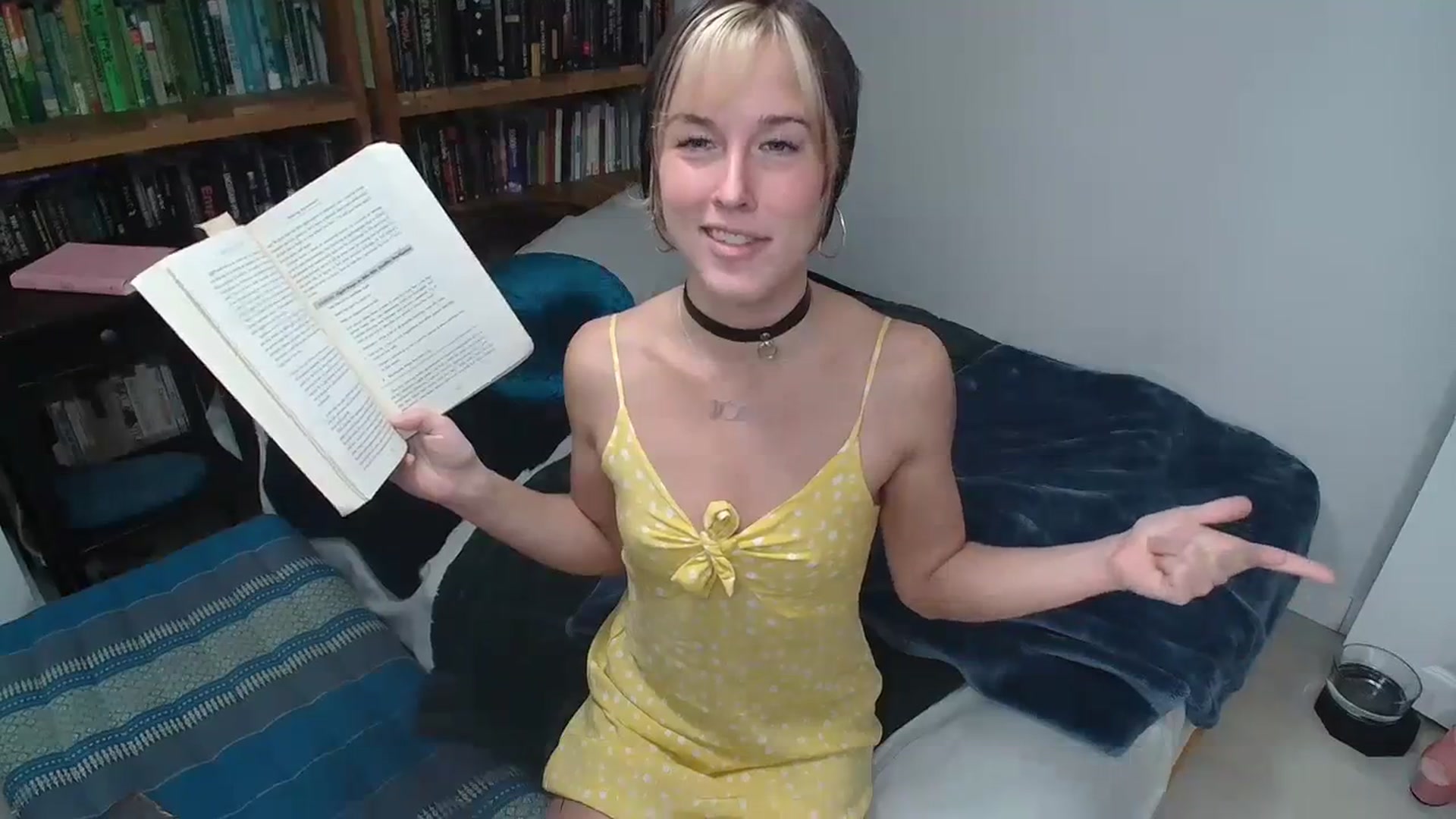 Gallery image thumbnail from MyEmpress's myfreecams stream on, 12/19/2023, 17:35 image 18 of 20