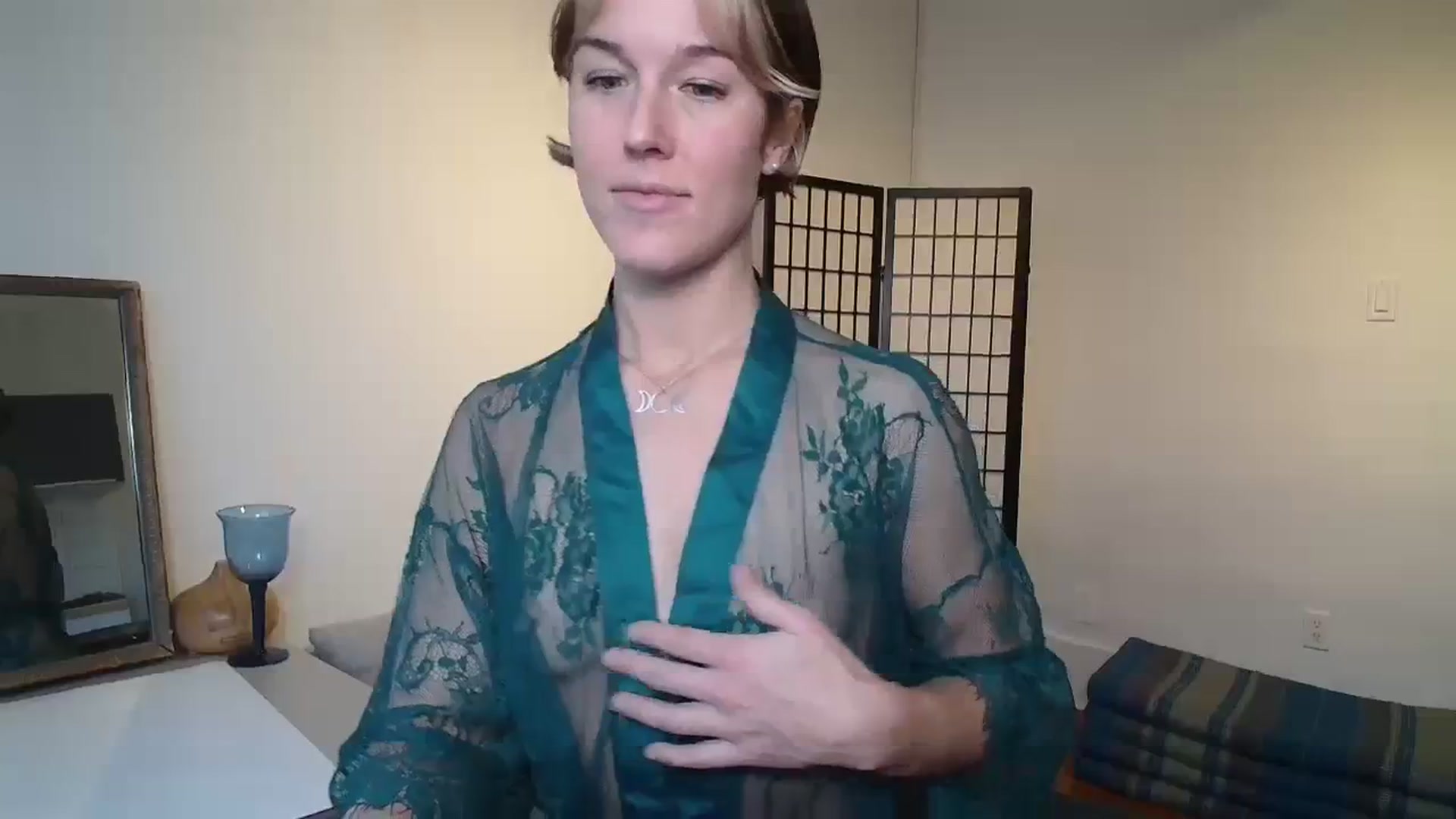 Gallery image thumbnail from MyEmpress's myfreecams stream on, 01/04/2024, 17:11 image 5 of 20