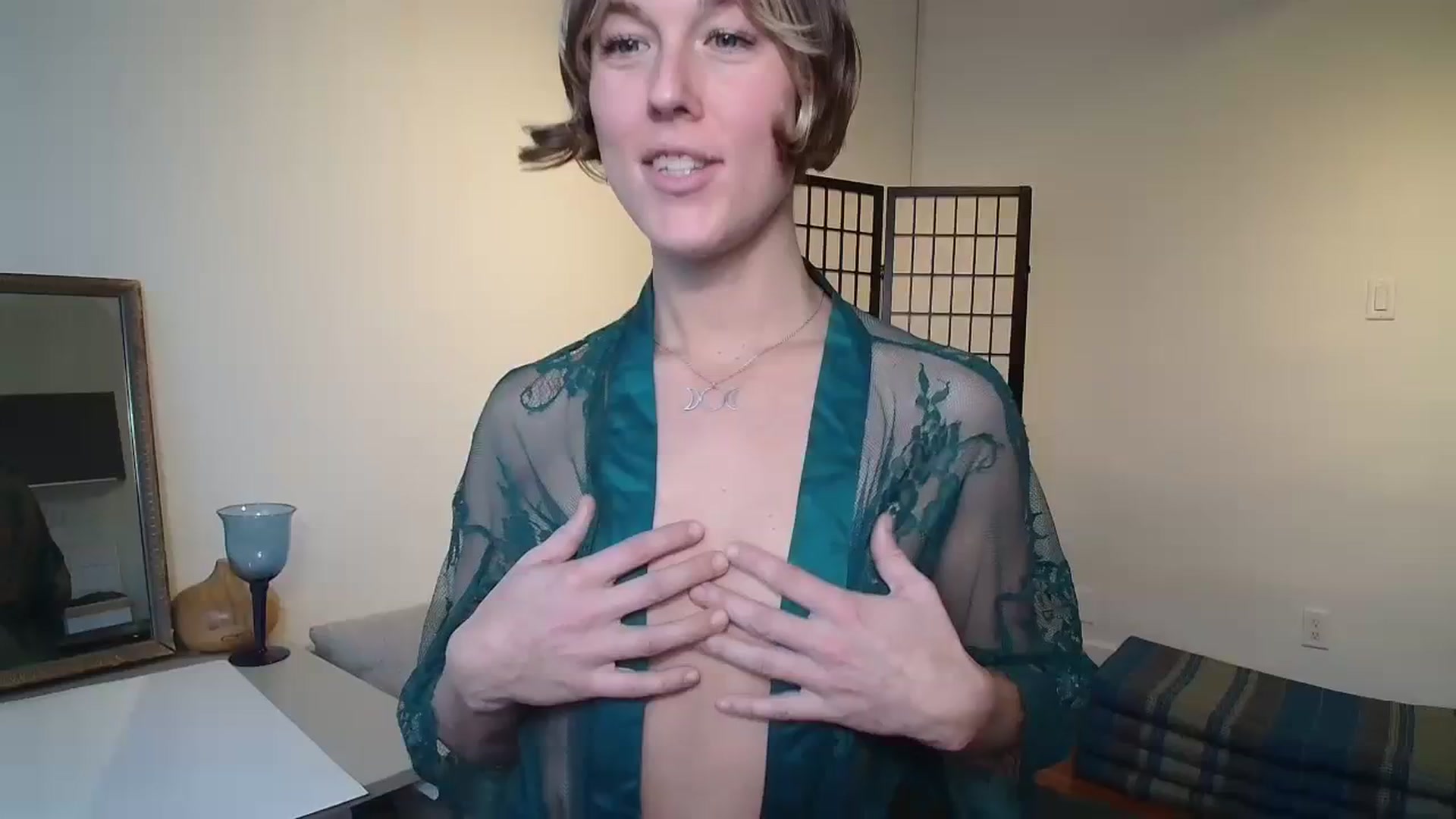 Gallery image thumbnail from MyEmpress's myfreecams stream on, 01/04/2024, 17:11 image 4 of 20