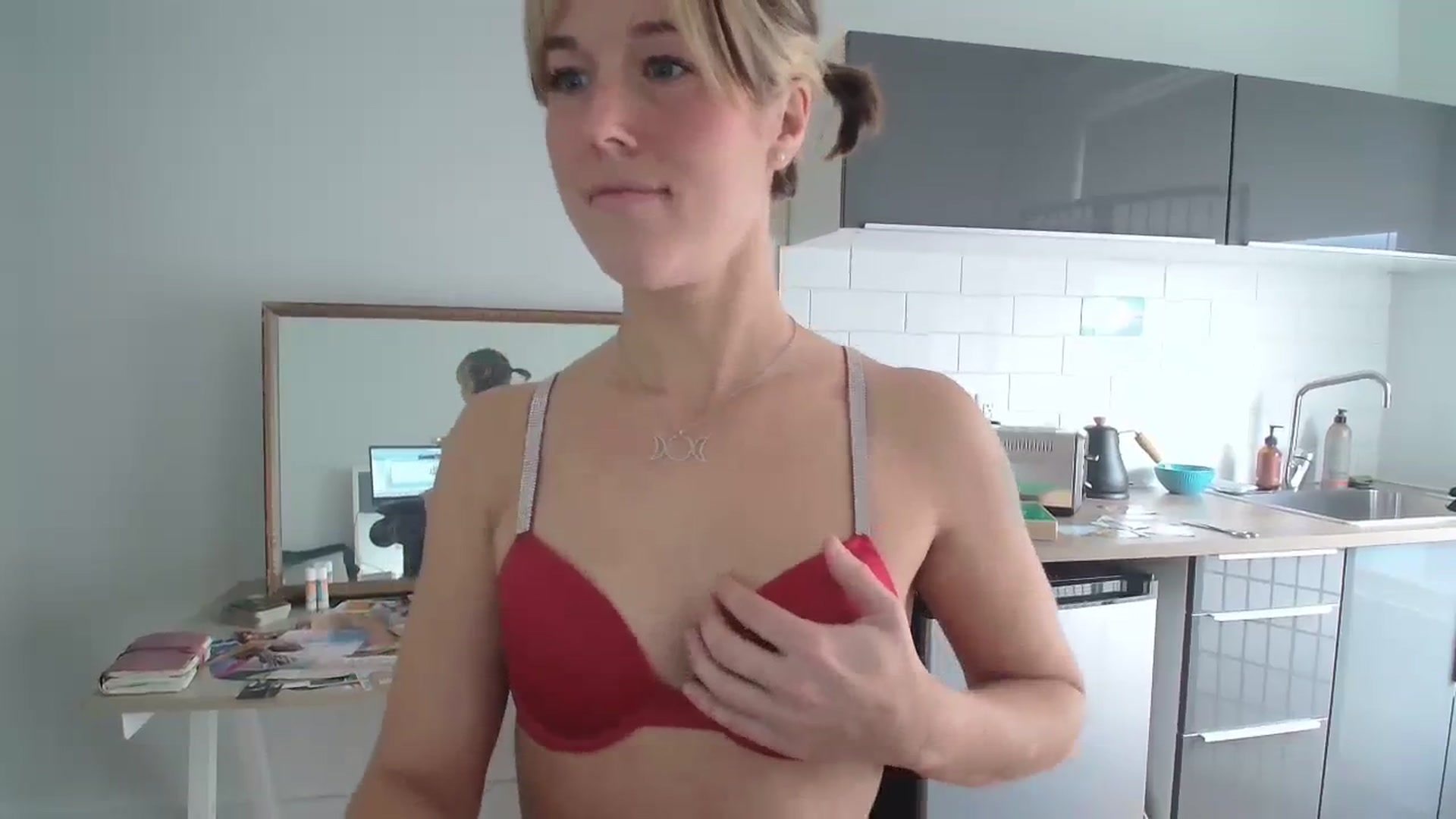 Gallery image thumbnail from MyEmpress's myfreecams stream on, 01/06/2024, 18:53 image 8 of 20