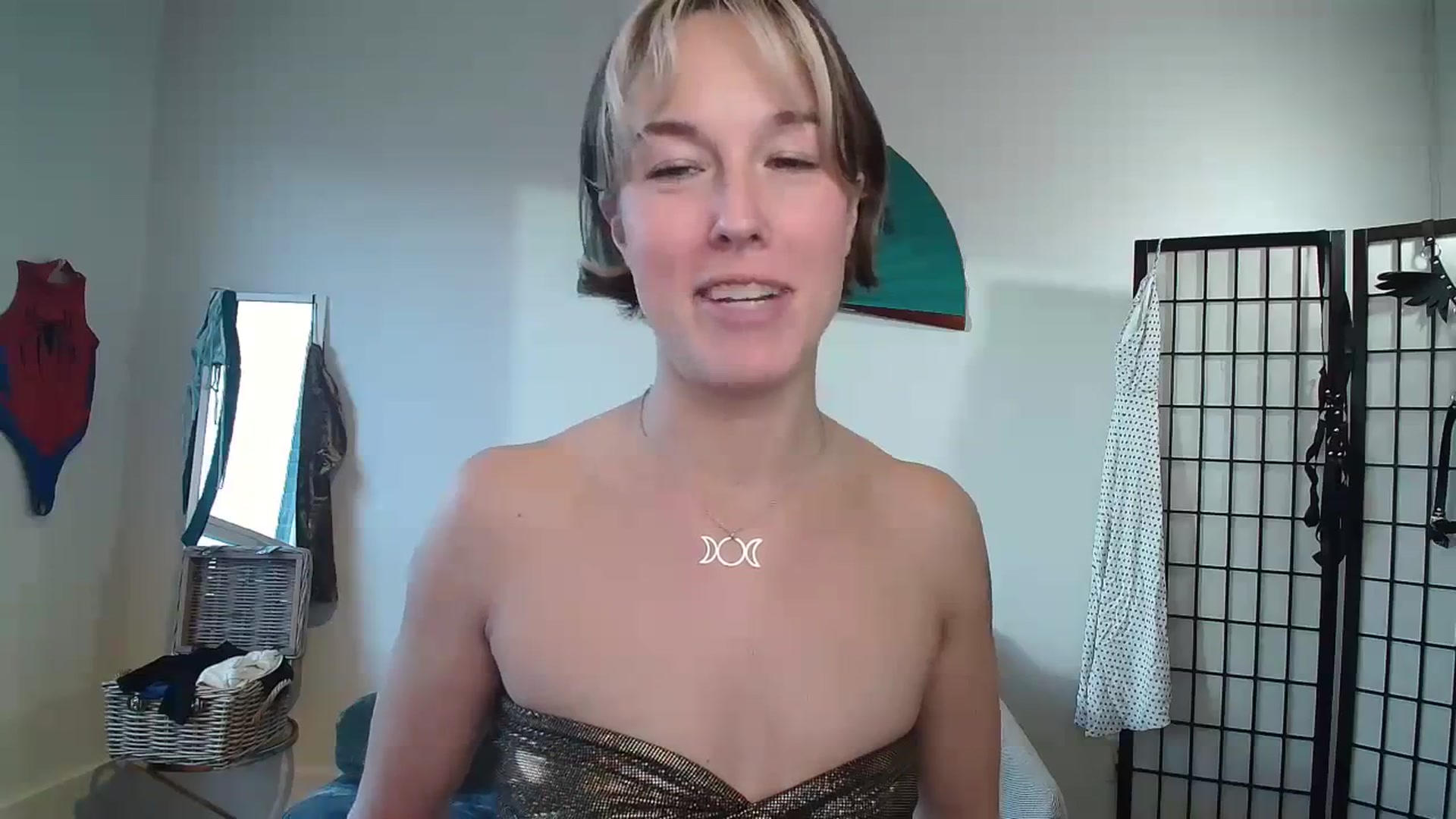 Gallery image thumbnail from MyEmpress's myfreecams stream on, 01/30/2024, 16:56 image 14 of 20