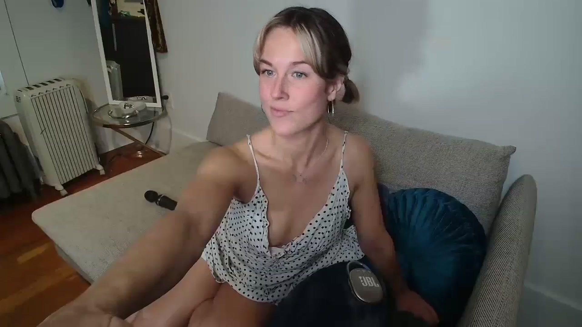 Gallery image thumbnail from MyEmpress's myfreecams stream on, 01/30/2024, 22:37 image 6 of 20