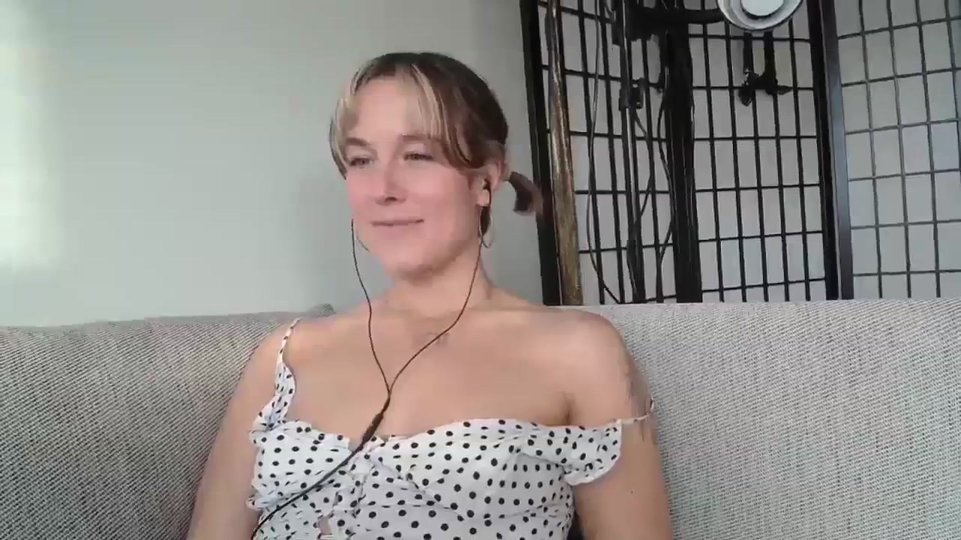 Gallery image thumbnail from MyEmpress's myfreecams stream on, 01/30/2024, 23:38 image 6 of 20