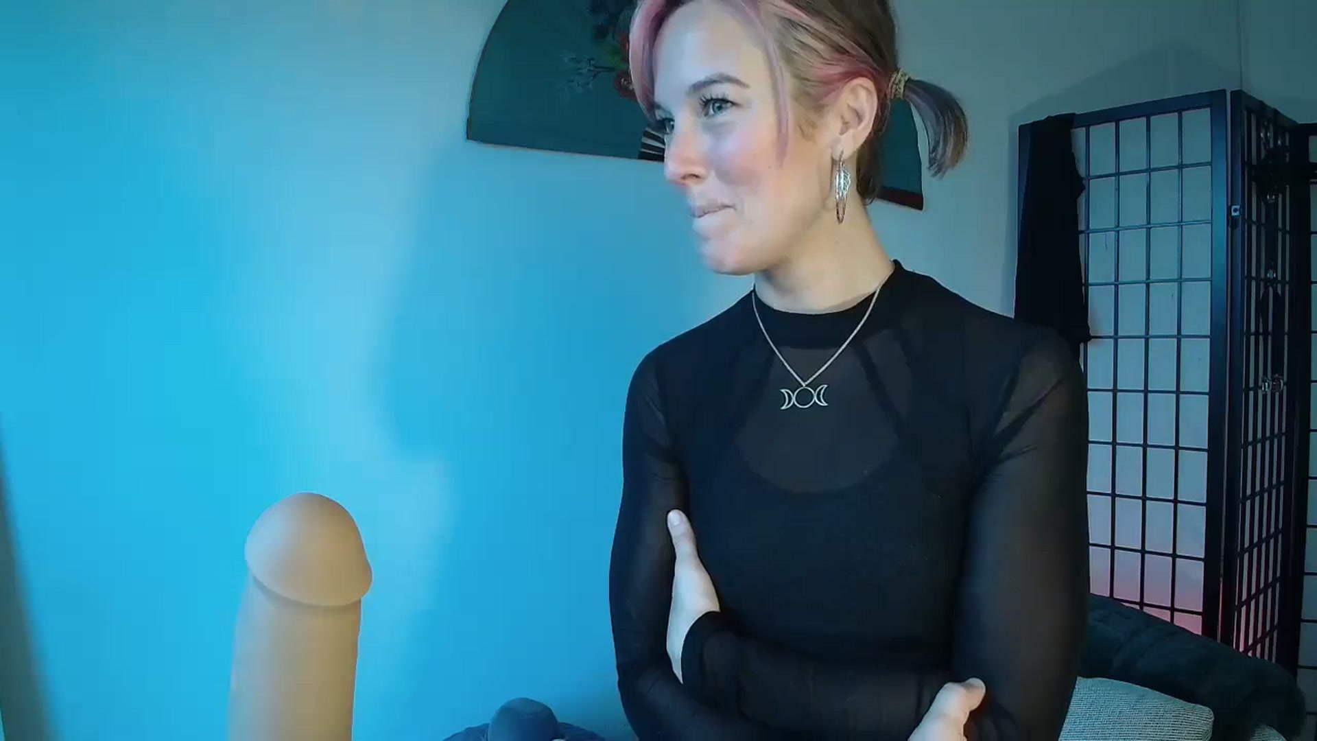 Gallery image thumbnail from MyEmpress's myfreecams stream on, 02/17/2024, 01:31 image 11 of 20