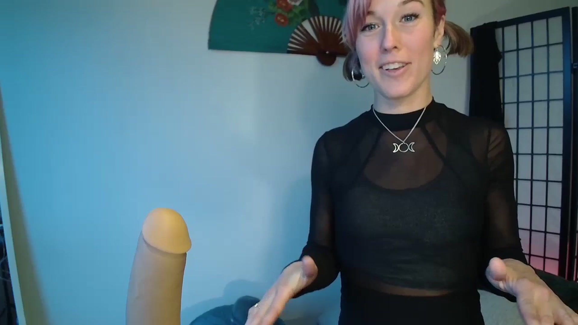 Gallery image thumbnail from MyEmpress's myfreecams stream on, 02/17/2024, 01:31 image 15 of 20