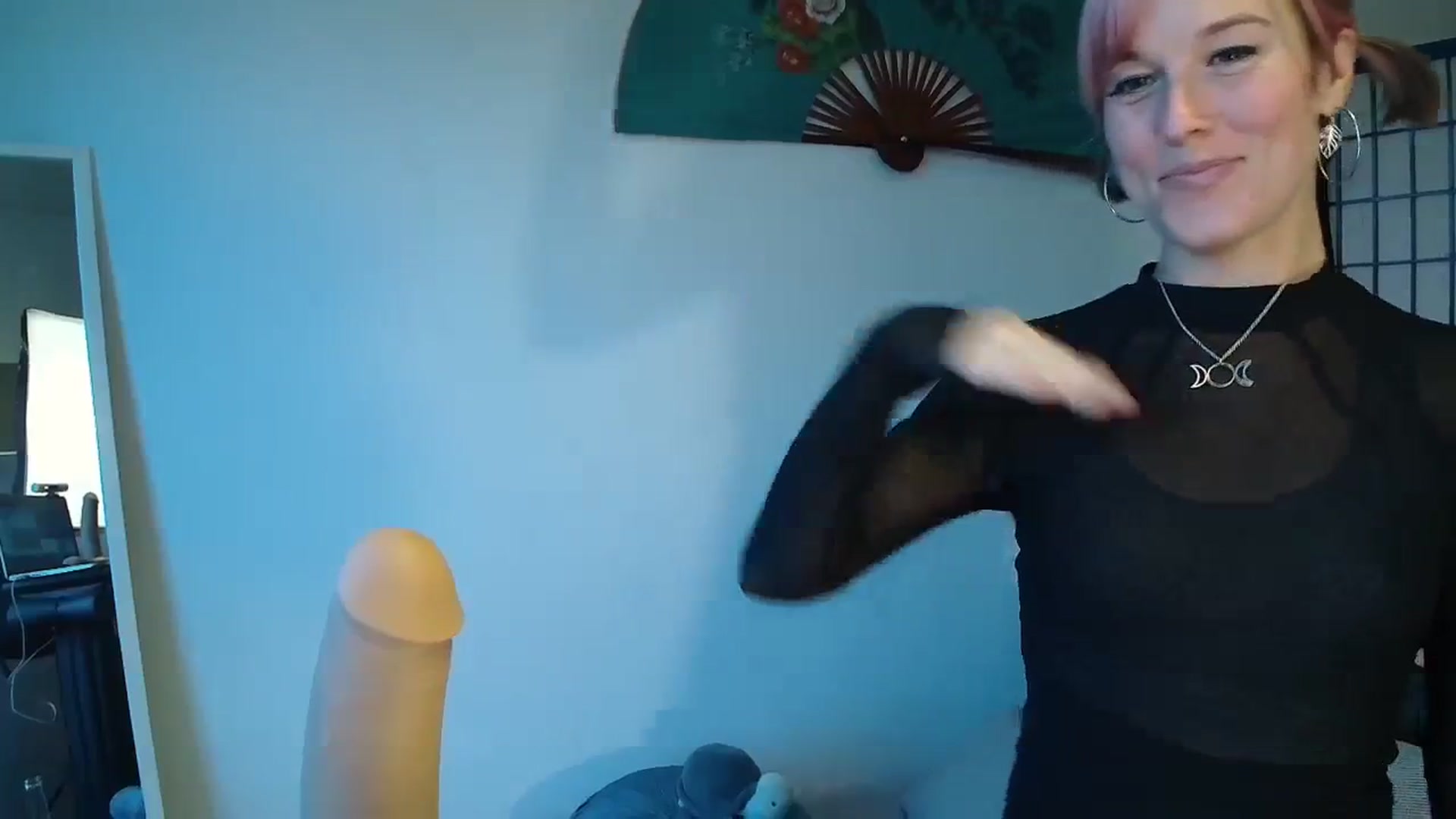 Gallery image thumbnail from MyEmpress's myfreecams stream on, 02/17/2024, 01:31 image 14 of 20