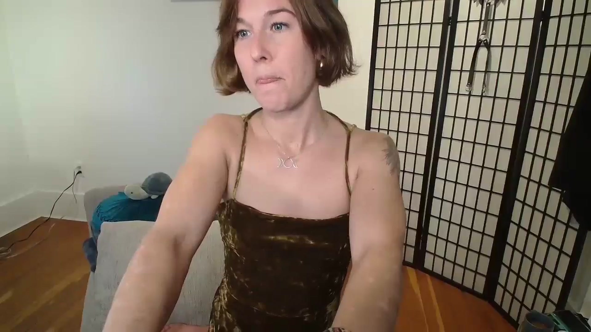 Gallery image thumbnail from MyEmpress's myfreecams stream on, 03/08/2024, 21:03 image 18 of 20
