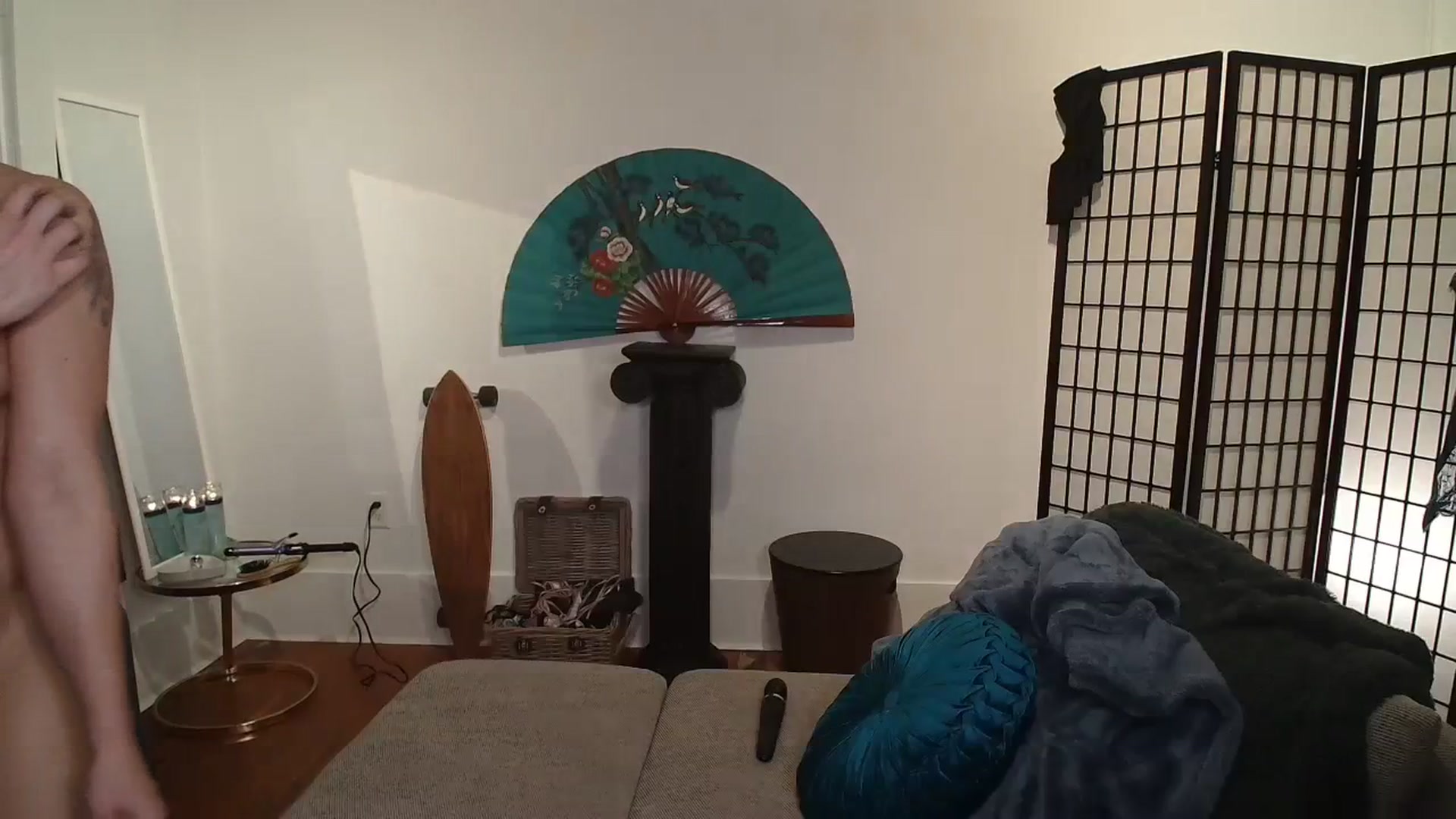 Gallery image thumbnail from MyEmpress's myfreecams stream on, 03/17/2024, 03:22 image 15 of 20