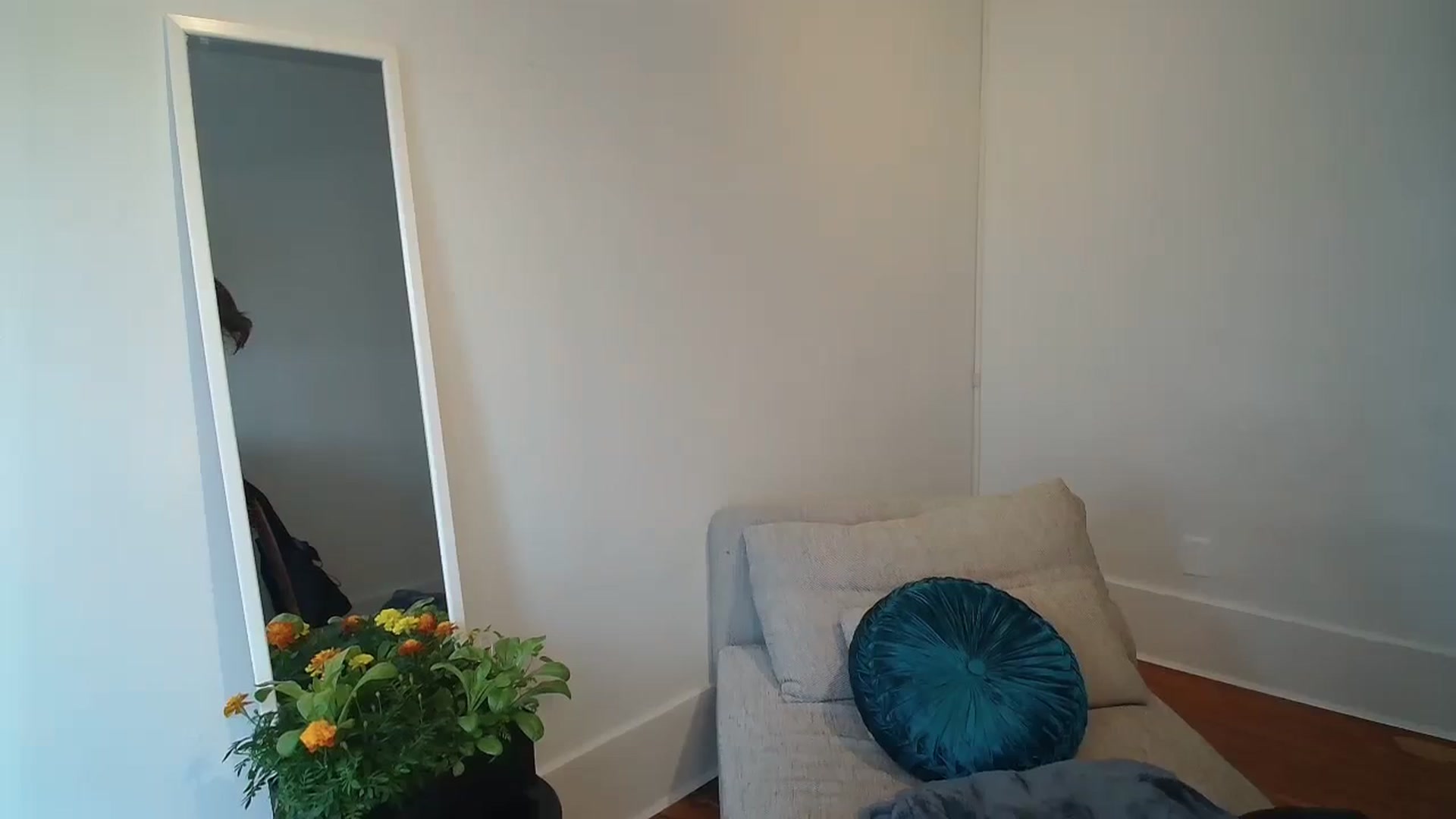 Gallery image thumbnail from MyEmpress's myfreecams stream on, 04/04/2024, 21:21 image 19 of 20