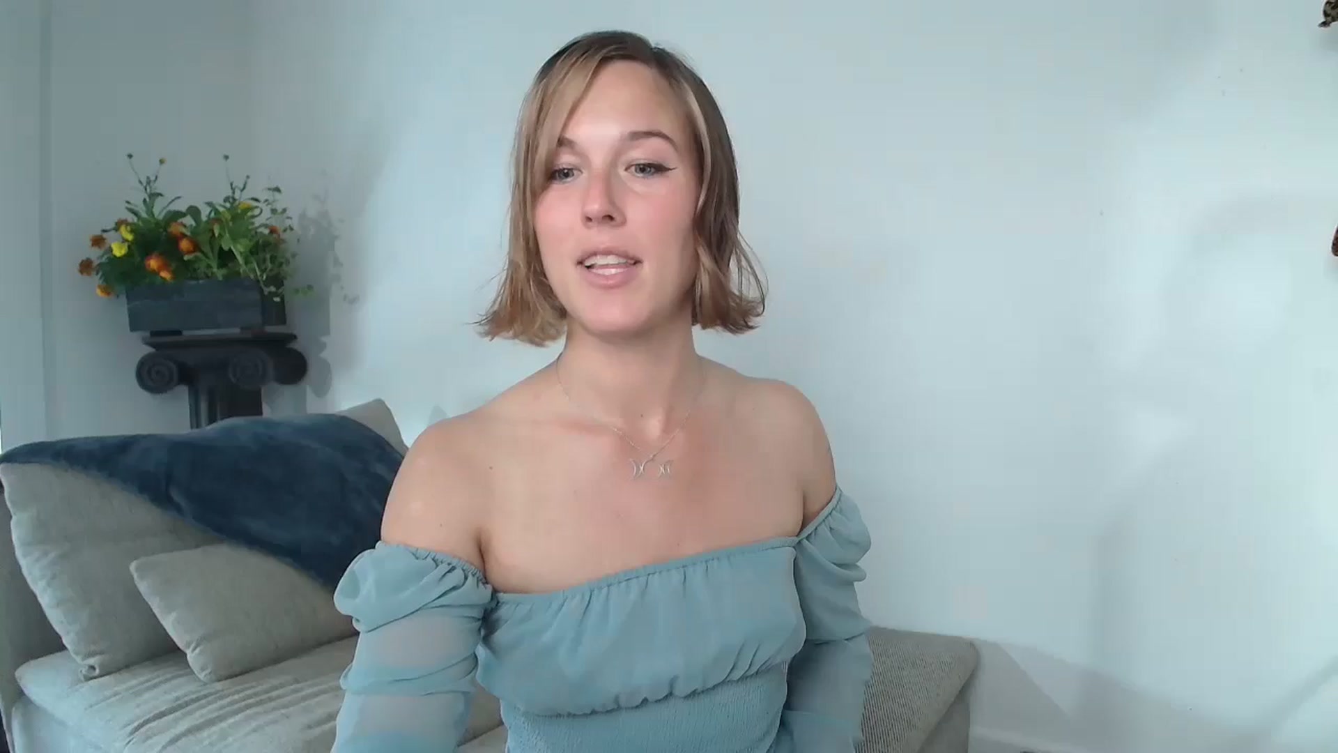 Gallery image thumbnail from MyEmpress's myfreecams stream on, 05/04/2024, 23:11 image 9 of 20