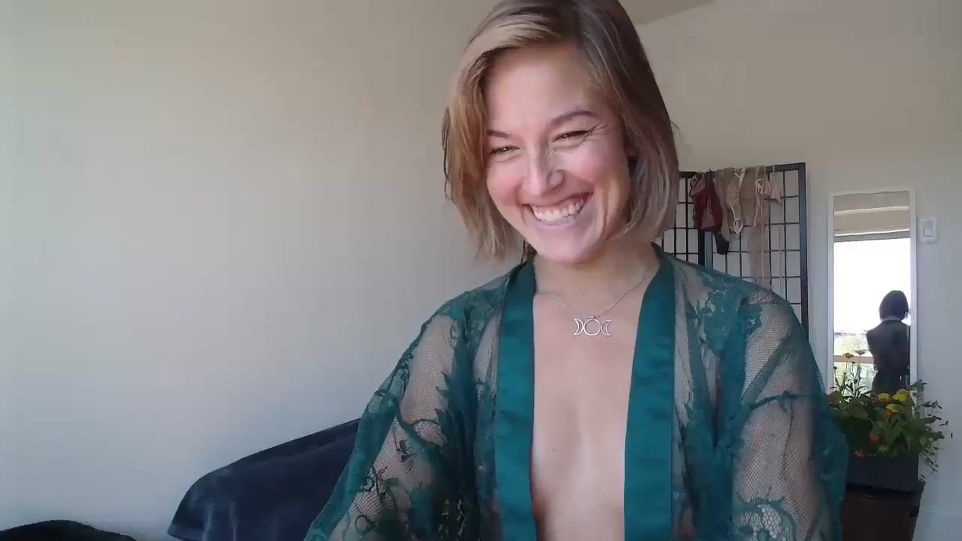 Gallery image thumbnail from MyEmpress's myfreecams stream on, 05/07/2024, 19:28 image 10 of 20