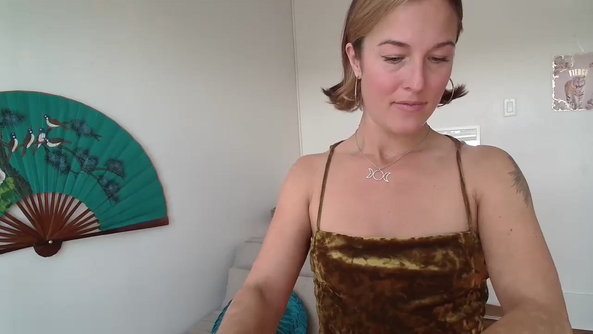 Gallery image thumbnail from MyEmpress's myfreecams stream on, 05/08/2024, 19:36 image 12 of 20