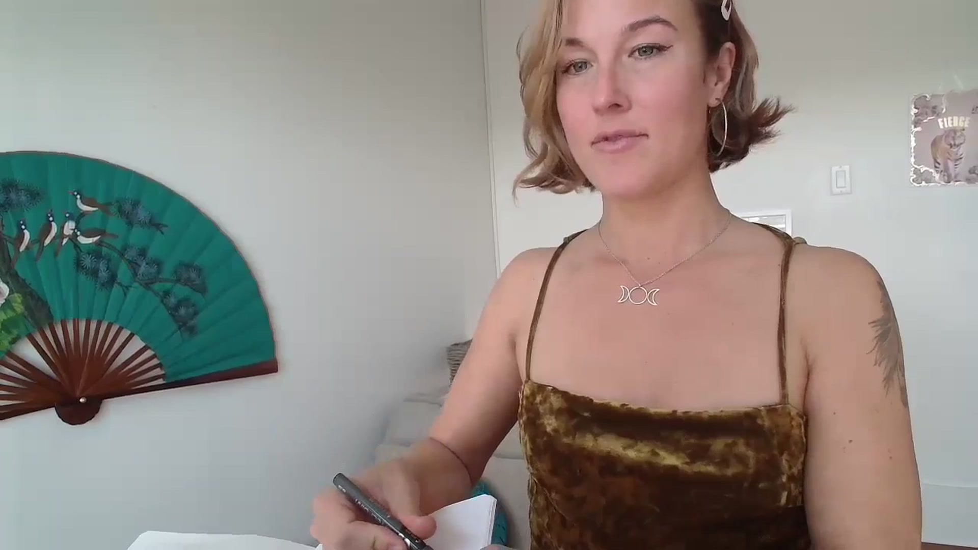 Gallery image thumbnail from MyEmpress's myfreecams stream on, 05/08/2024, 19:36 image 8 of 20