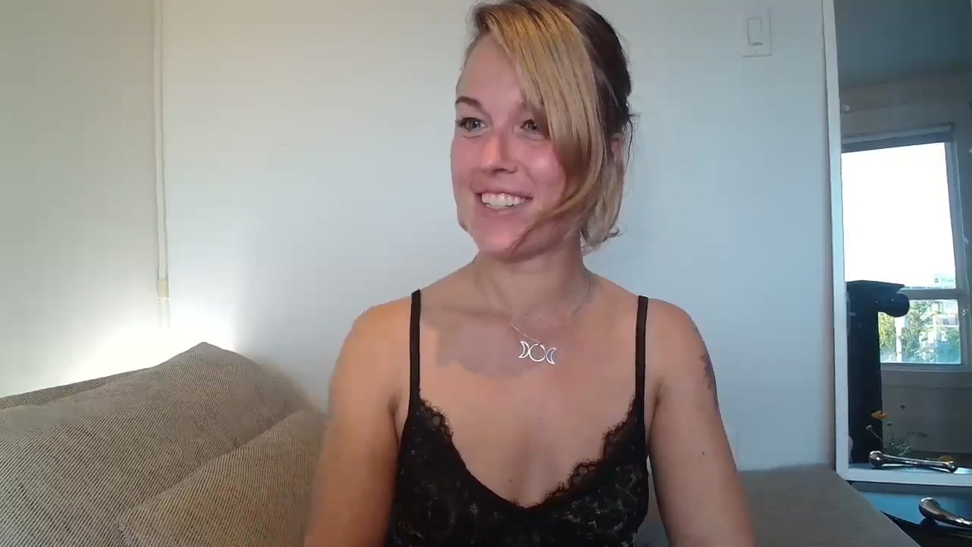 Gallery image thumbnail from MyEmpress's myfreecams stream on, 05/10/2024, 03:28 image 5 of 20
