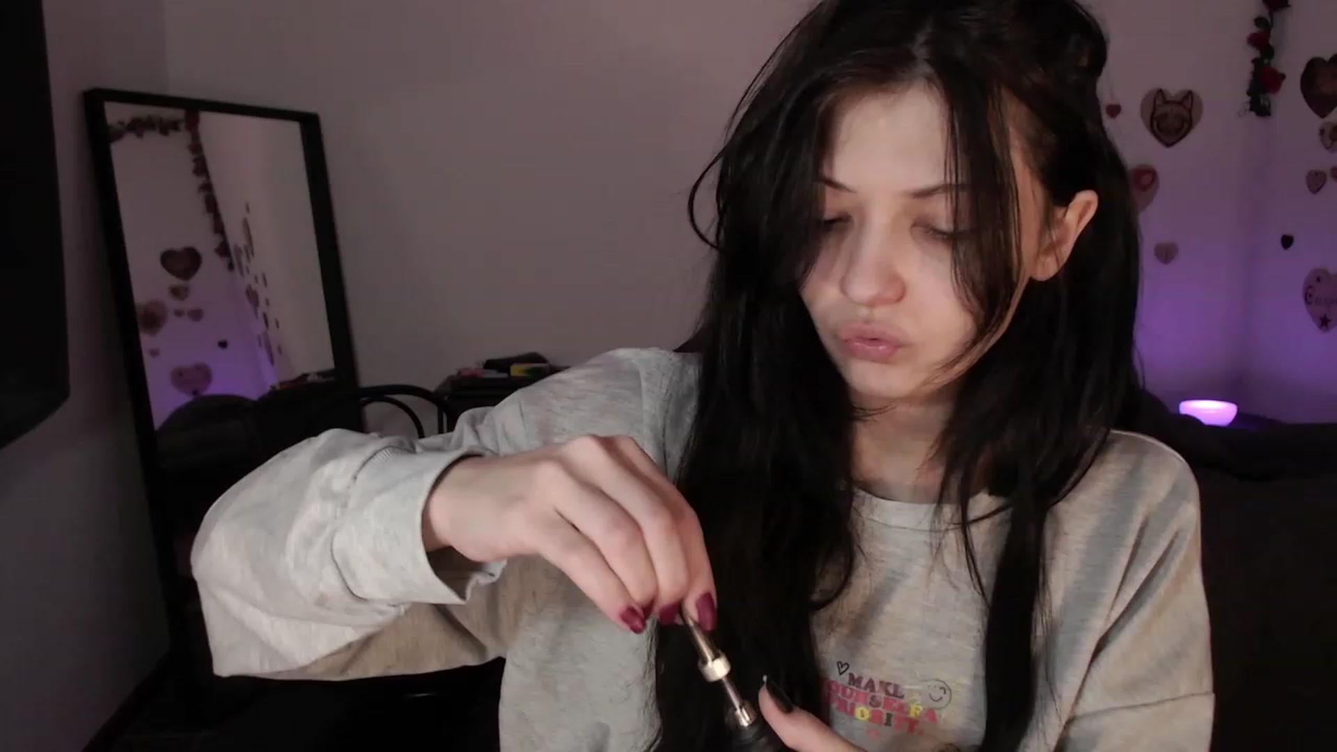 Gallery image thumbnail from MyFreeRoom's myfreecams stream on, 07/04/2023, 04:43 image 1 of 20