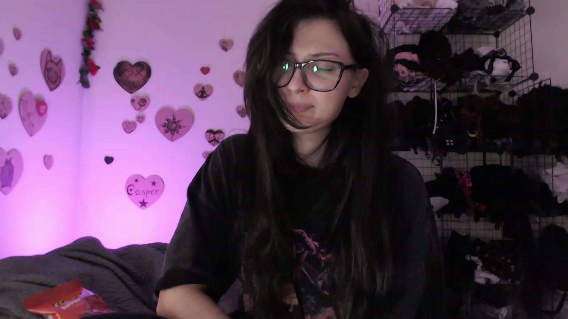 Gallery image thumbnail from MyFreeRoom's myfreecams stream on, 07/05/2023, 04:09 image 2 of 20