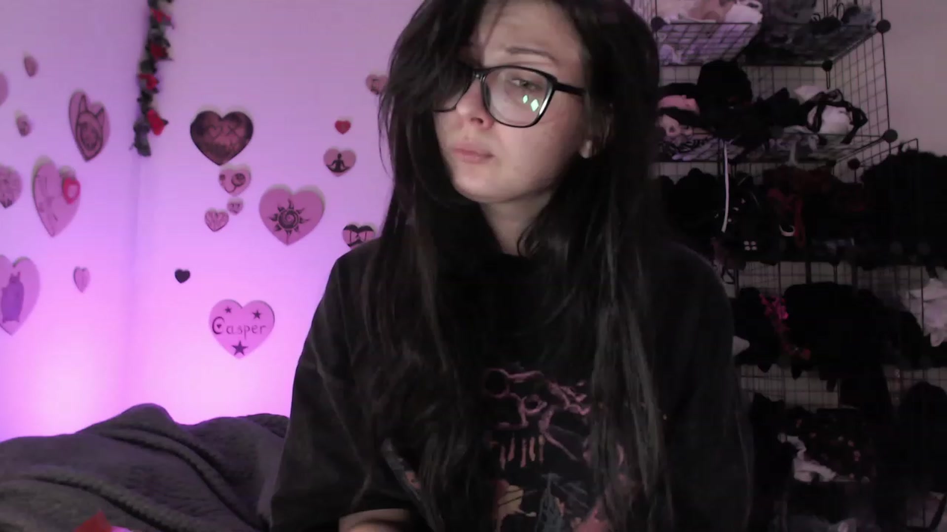 Gallery image thumbnail from MyFreeRoom's myfreecams stream on, 07/05/2023, 04:09 image 6 of 20