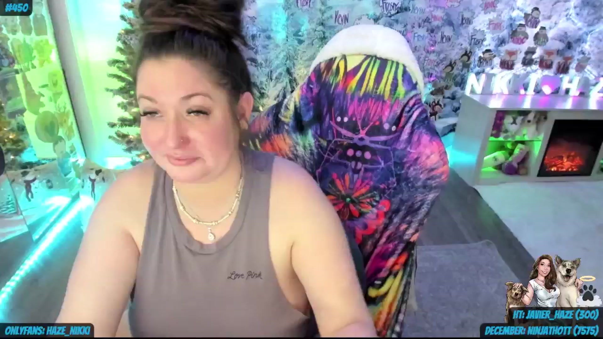 Gallery image thumbnail from MyFreeThott's myfreecams stream on, 12/31/2024, 18:19 image 7 of 20