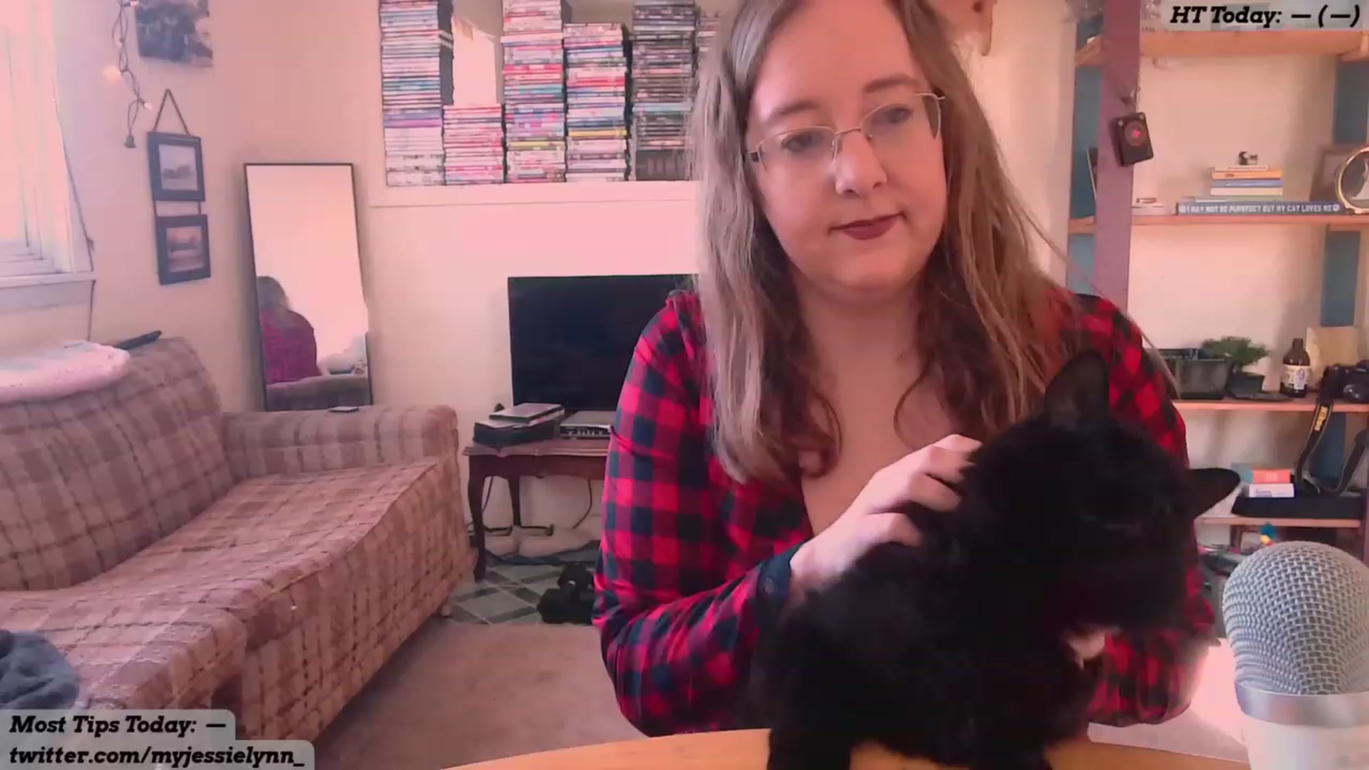 Gallery image thumbnail from MyJessieLynn's myfreecams stream on, 03/03/2023, 19:26 image 15 of 20