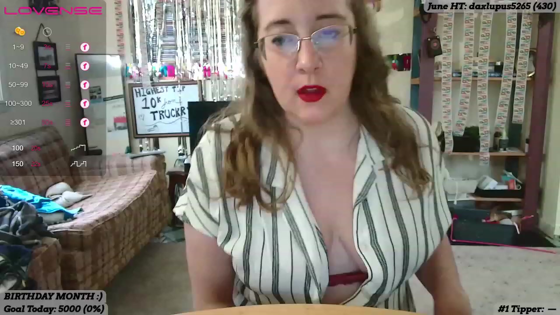 Gallery image thumbnail from MyJessieLynn's myfreecams stream on, 06/06/2023, 22:58 image 1 of 20