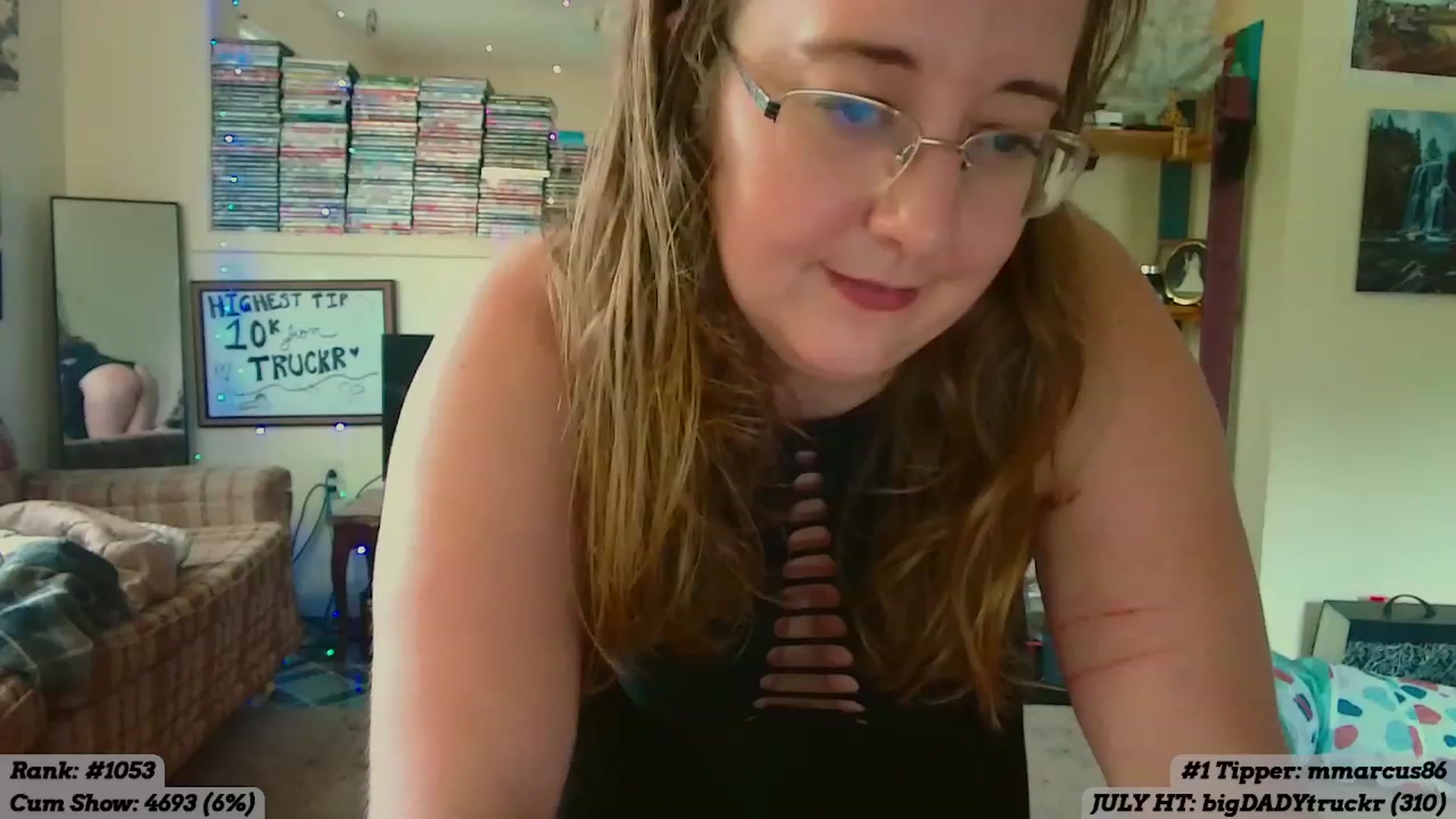 Gallery image thumbnail from MyJessieLynn's myfreecams stream on, 07/03/2023, 22:40 image 4 of 20