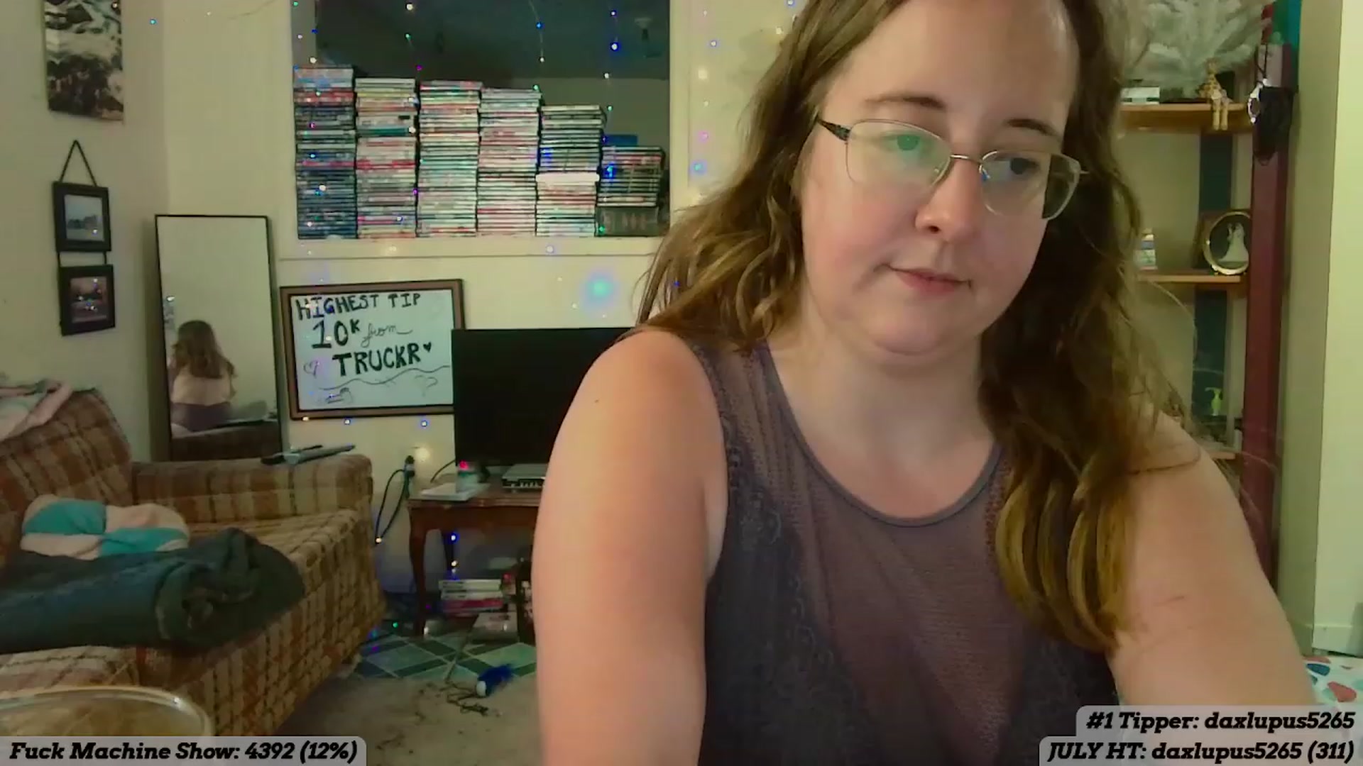 Gallery image thumbnail from MyJessieLynn's myfreecams stream on, 07/06/2023, 24:35 image 1 of 20