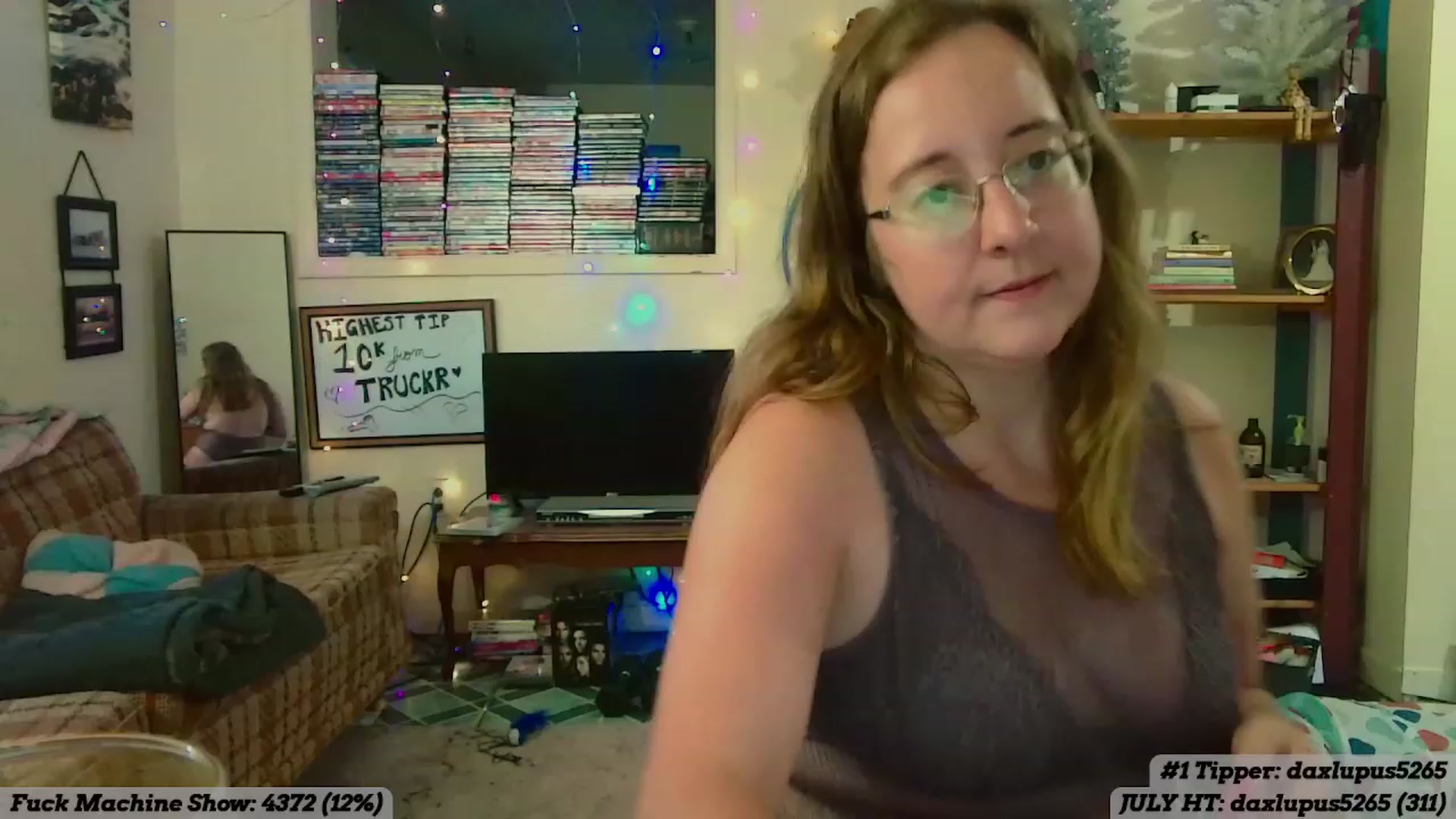 Gallery image thumbnail from MyJessieLynn's myfreecams stream on, 07/06/2023, 24:35 image 2 of 20