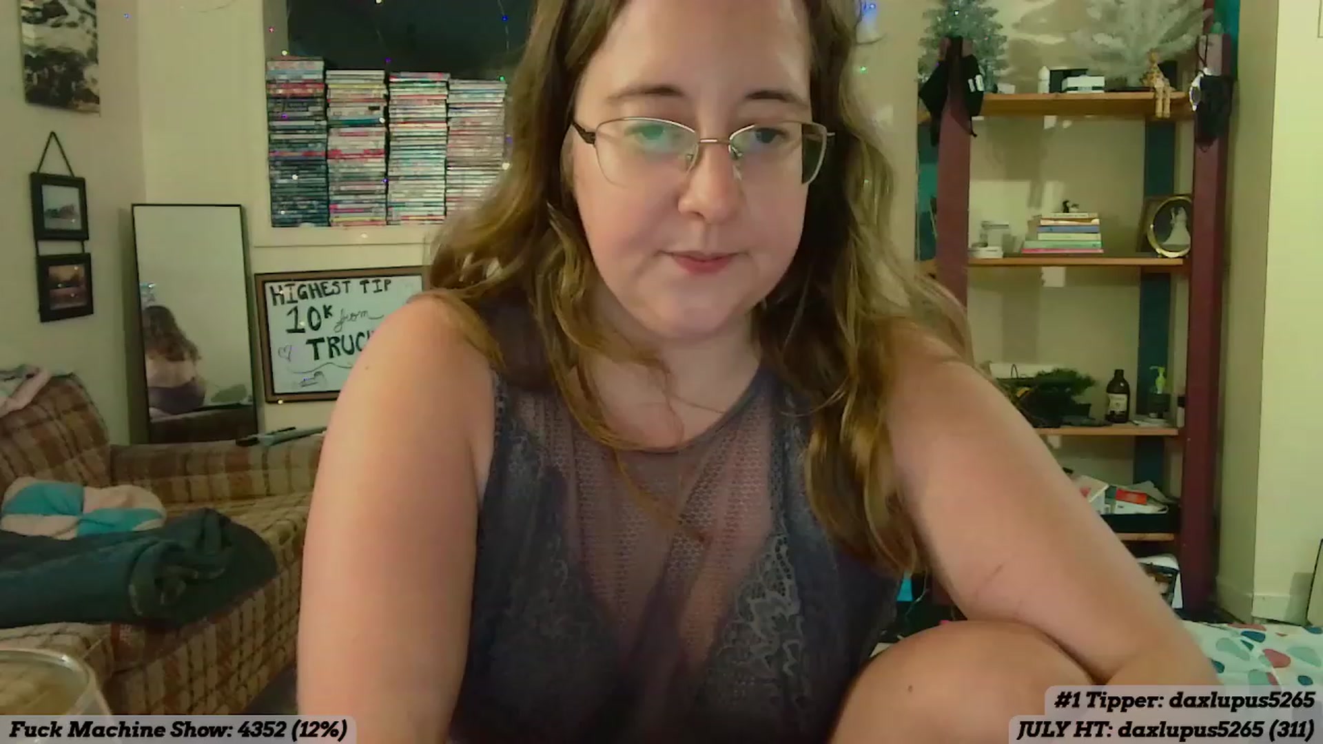Gallery image thumbnail from MyJessieLynn's myfreecams stream on, 07/06/2023, 24:35 image 5 of 20