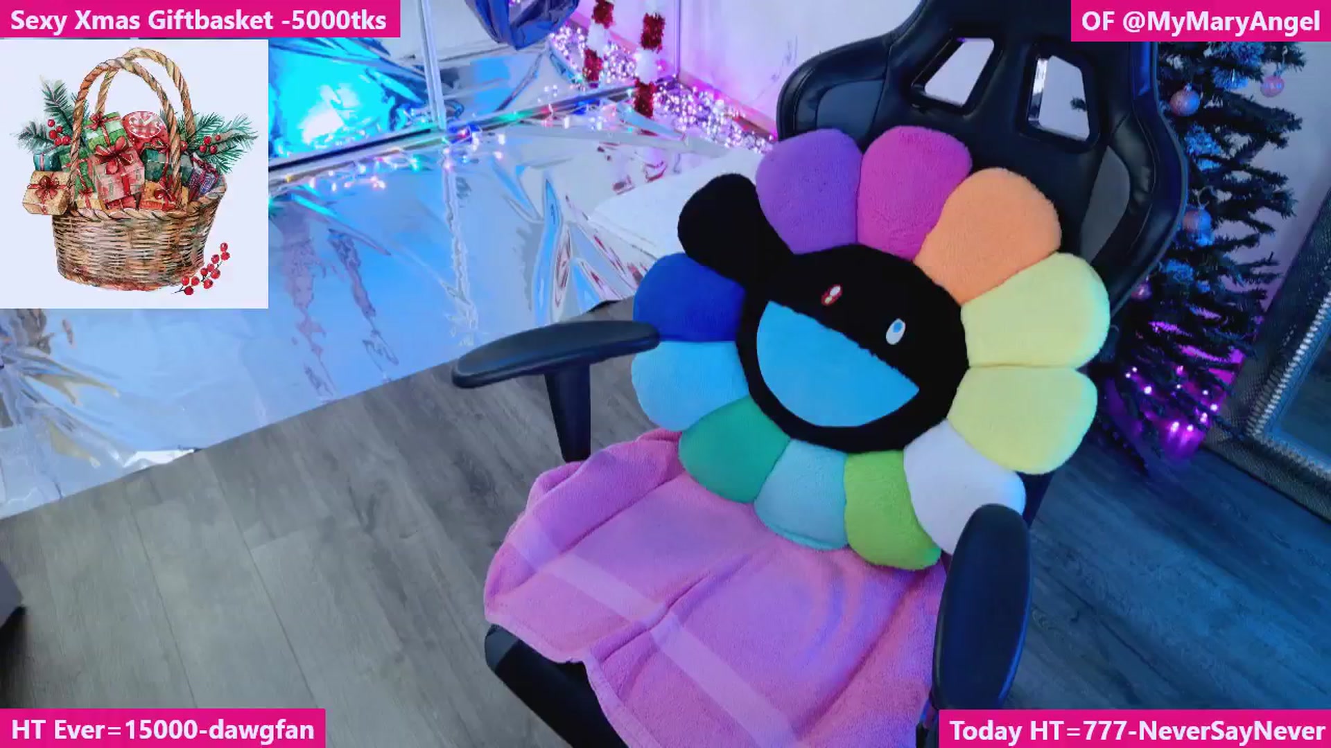 Gallery image thumbnail from MyMaryAngel's myfreecams stream on, 12/07/2025, 08:06 image 15 of 20