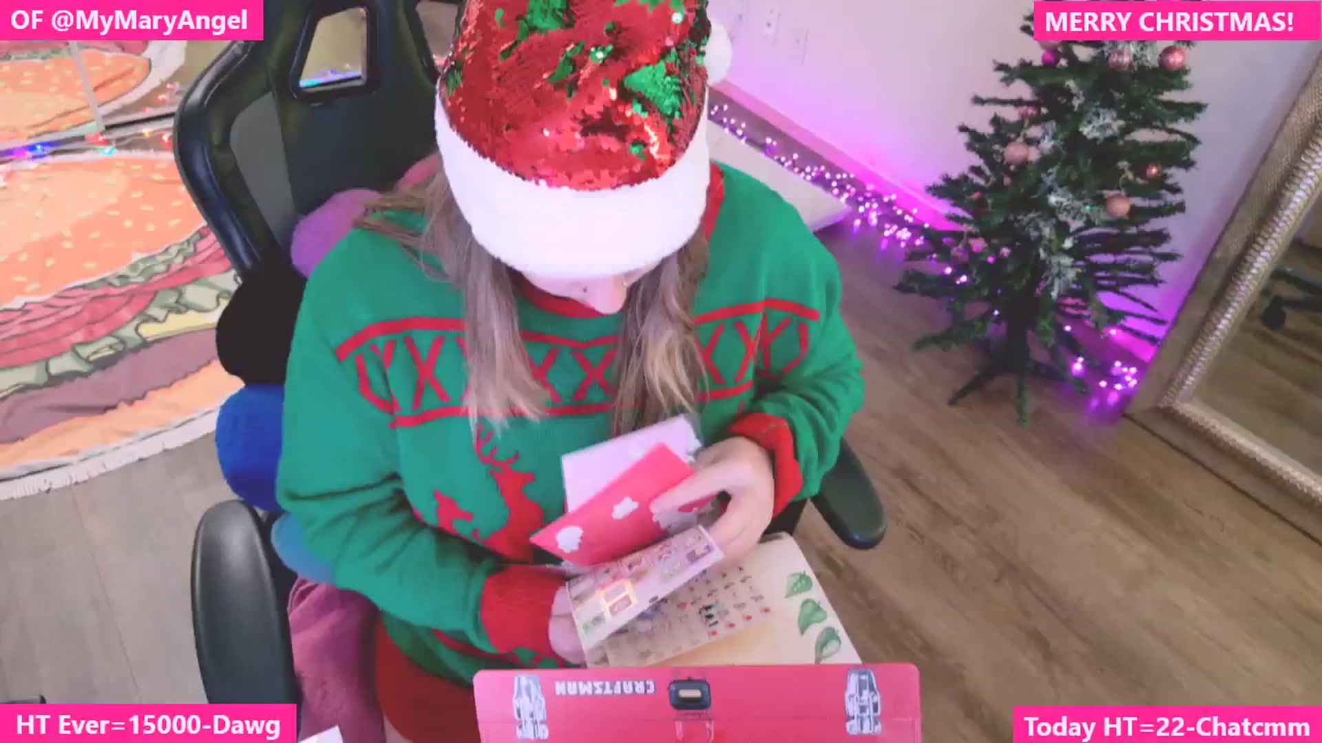 Gallery image thumbnail from MyMaryAngel's myfreecams stream on, 12/25/2025, 11:25 image 9 of 20