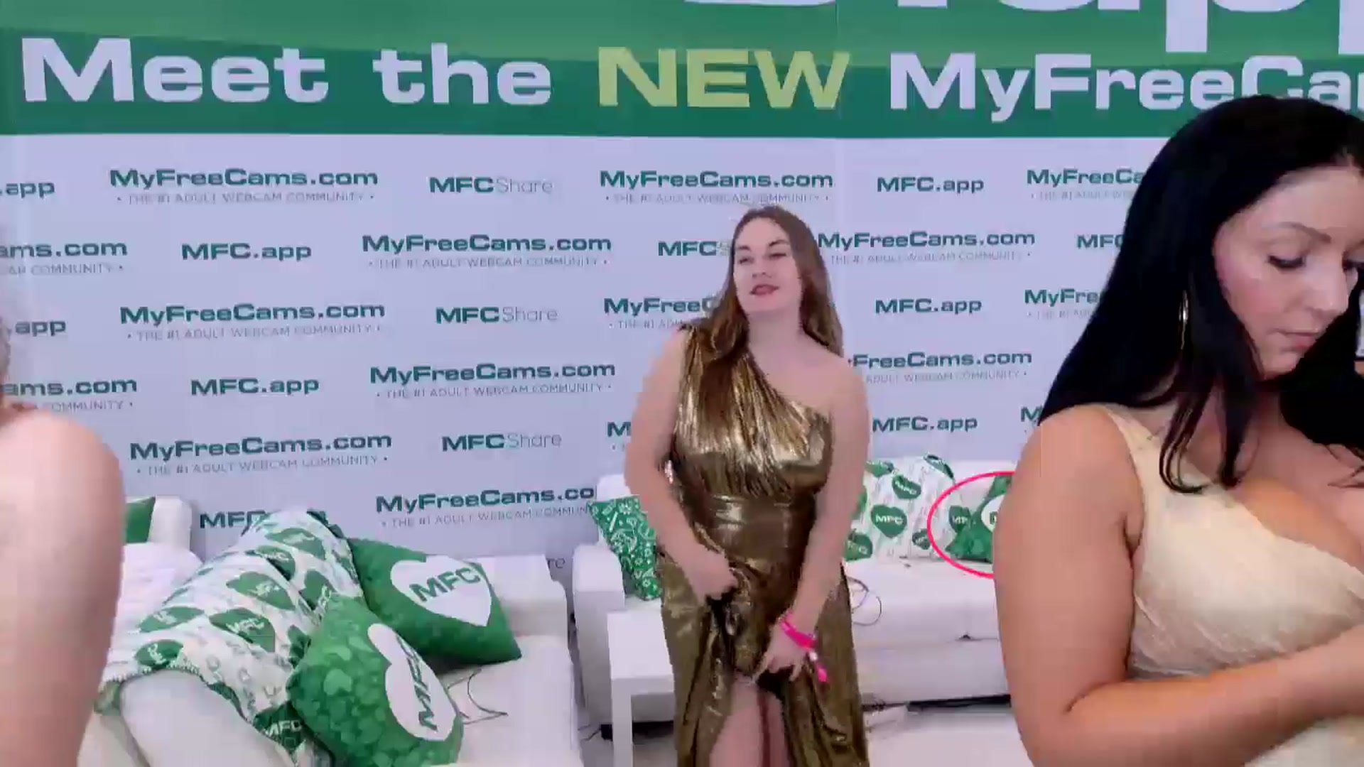 Gallery image thumbnail from MyMaryAngel's myfreecams stream on, 01/23/2026, 24:00 image 7 of 20