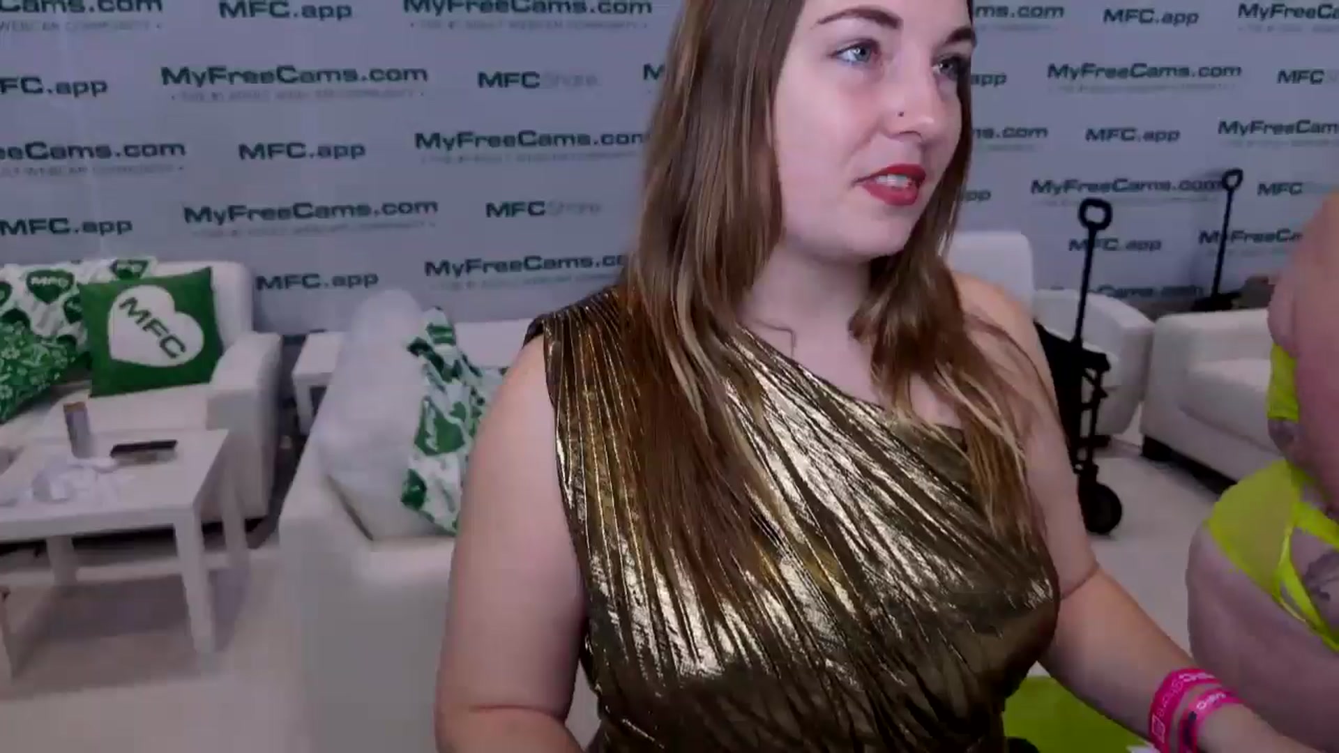 Gallery image thumbnail from MyMaryAngel's myfreecams stream on, 01/23/2026, 02:13 image 17 of 20