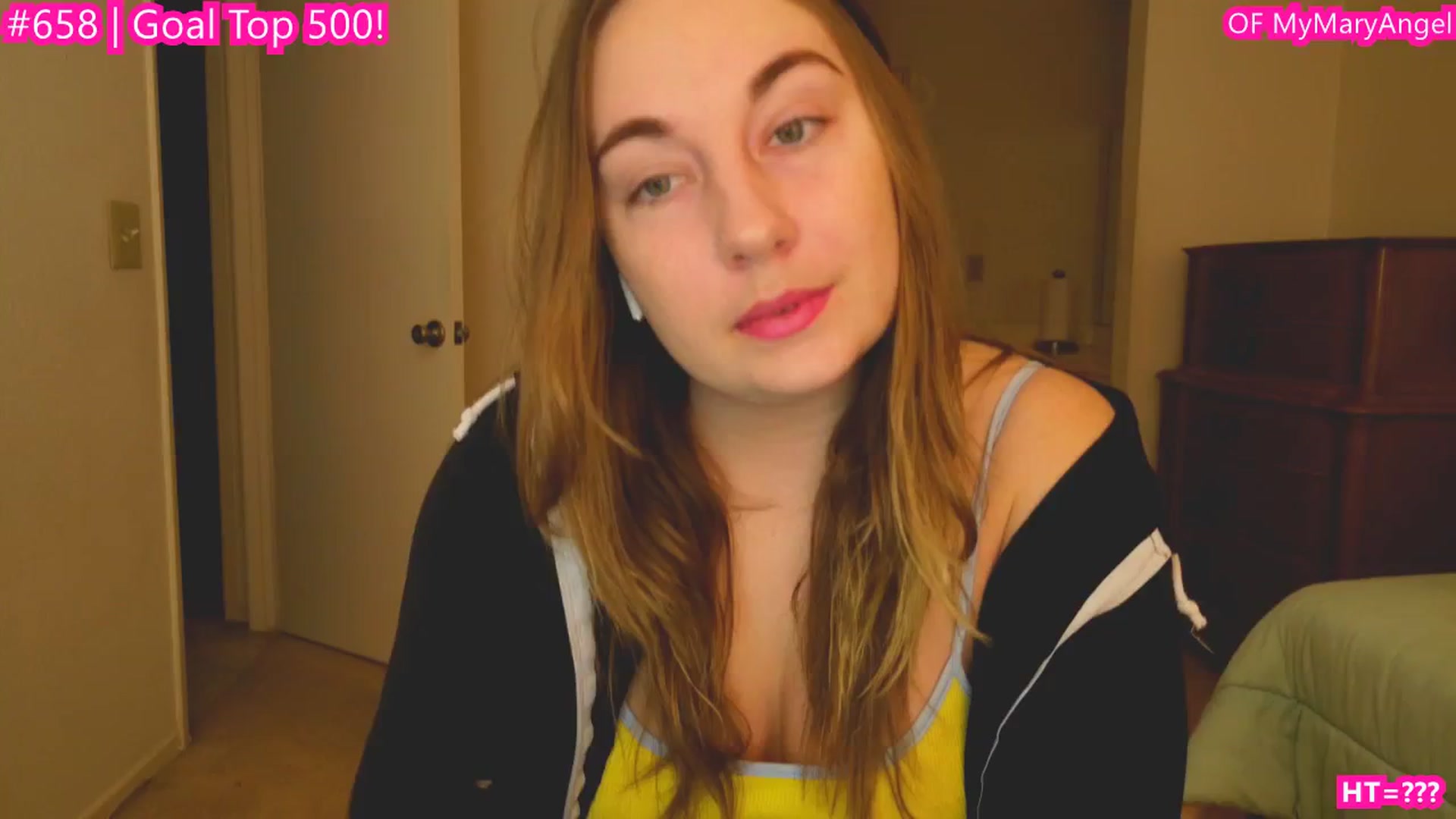 Gallery image thumbnail from MyMaryAngel's myfreecams stream on, 01/28/2026, 08:32 image 7 of 20