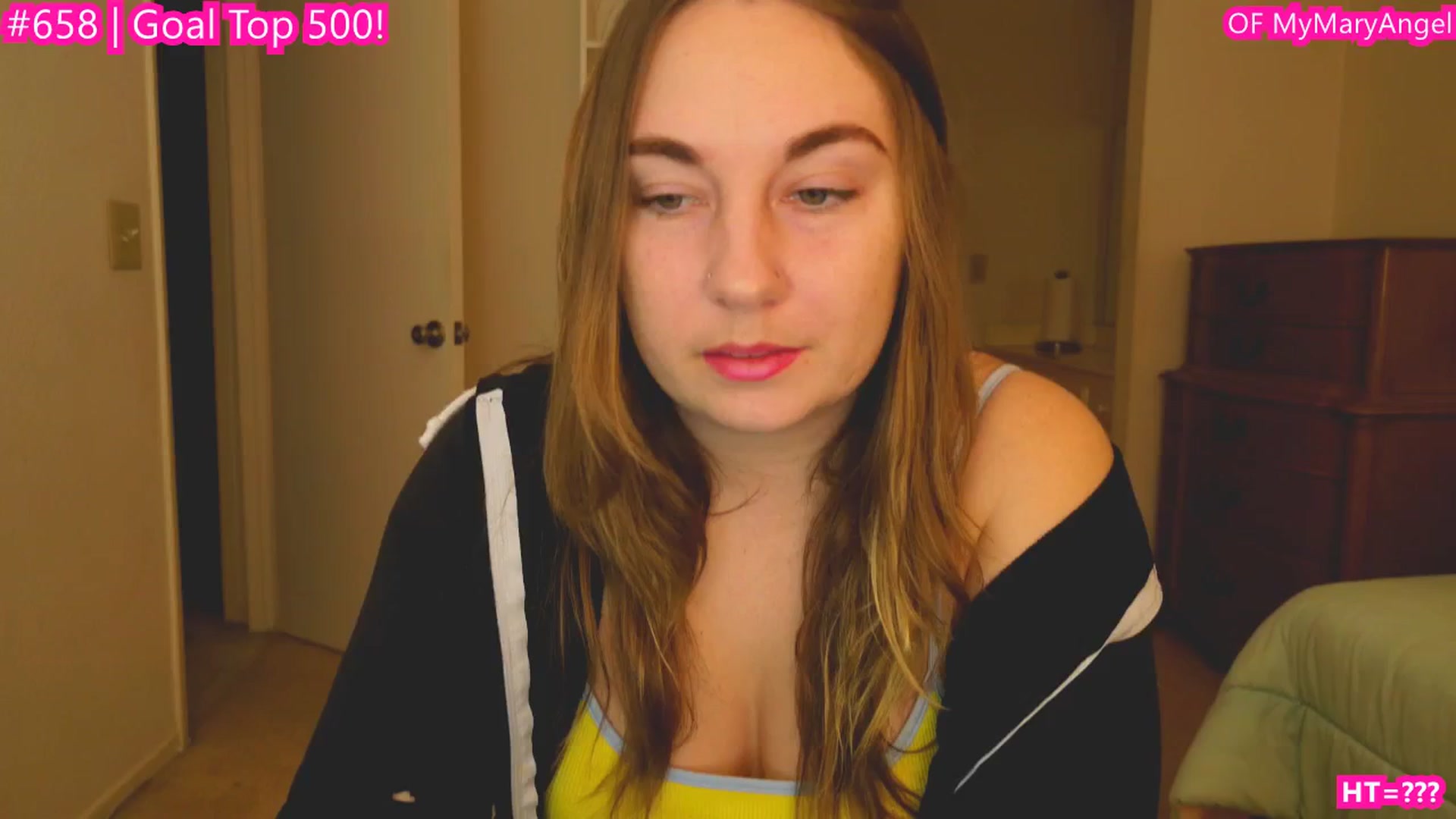 Gallery image thumbnail from MyMaryAngel's myfreecams stream on, 01/28/2026, 08:32 image 11 of 20