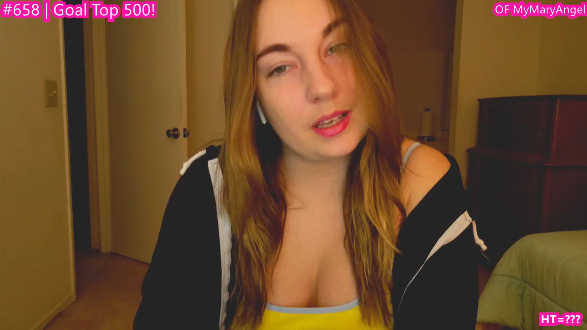 Gallery image thumbnail from MyMaryAngel's myfreecams stream on, 01/28/2026, 08:32 image 6 of 20