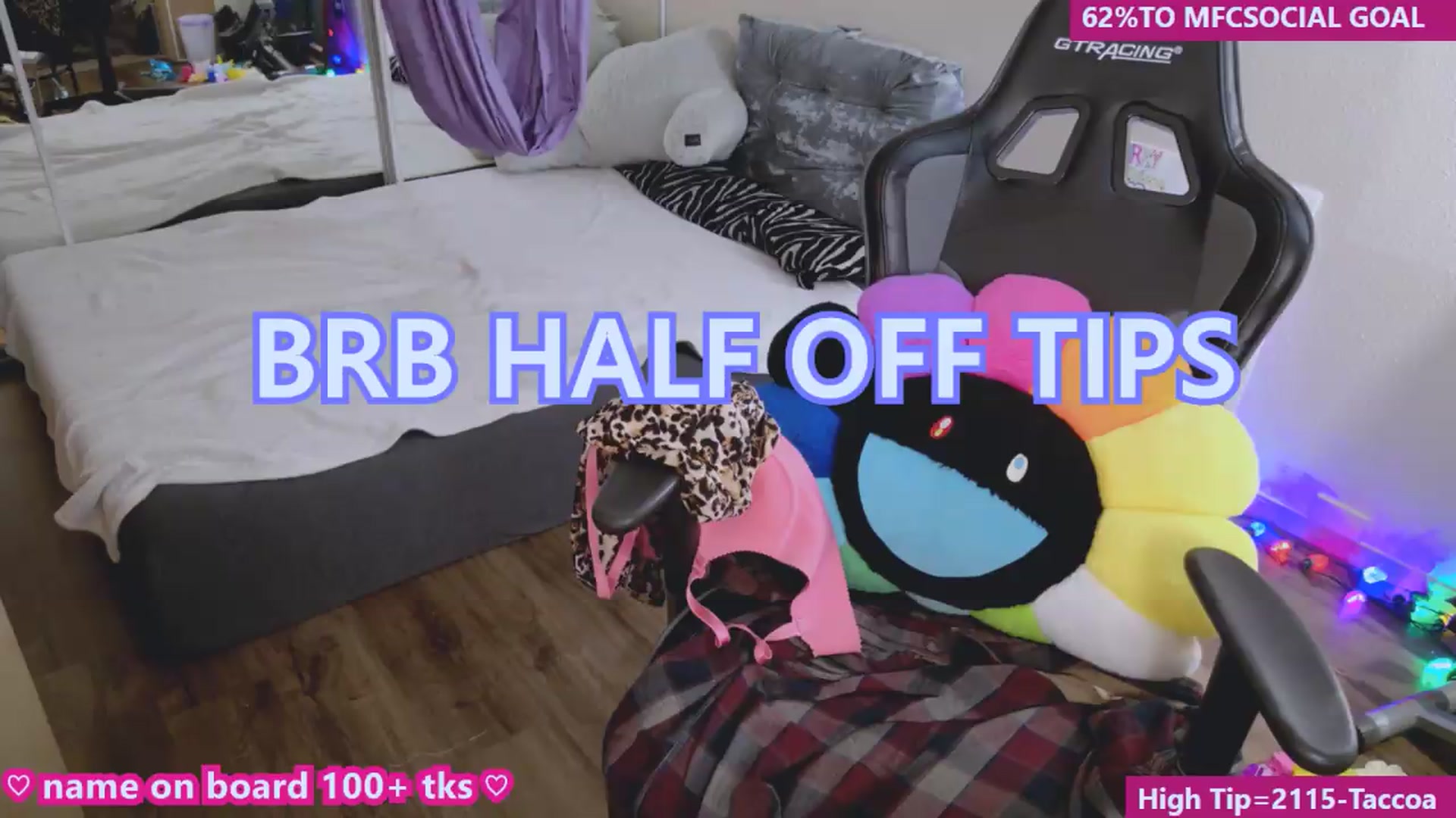 Gallery image thumbnail from MyMaryAngel's myfreecams stream on, 08/10/2026, 12:27 image 11 of 20